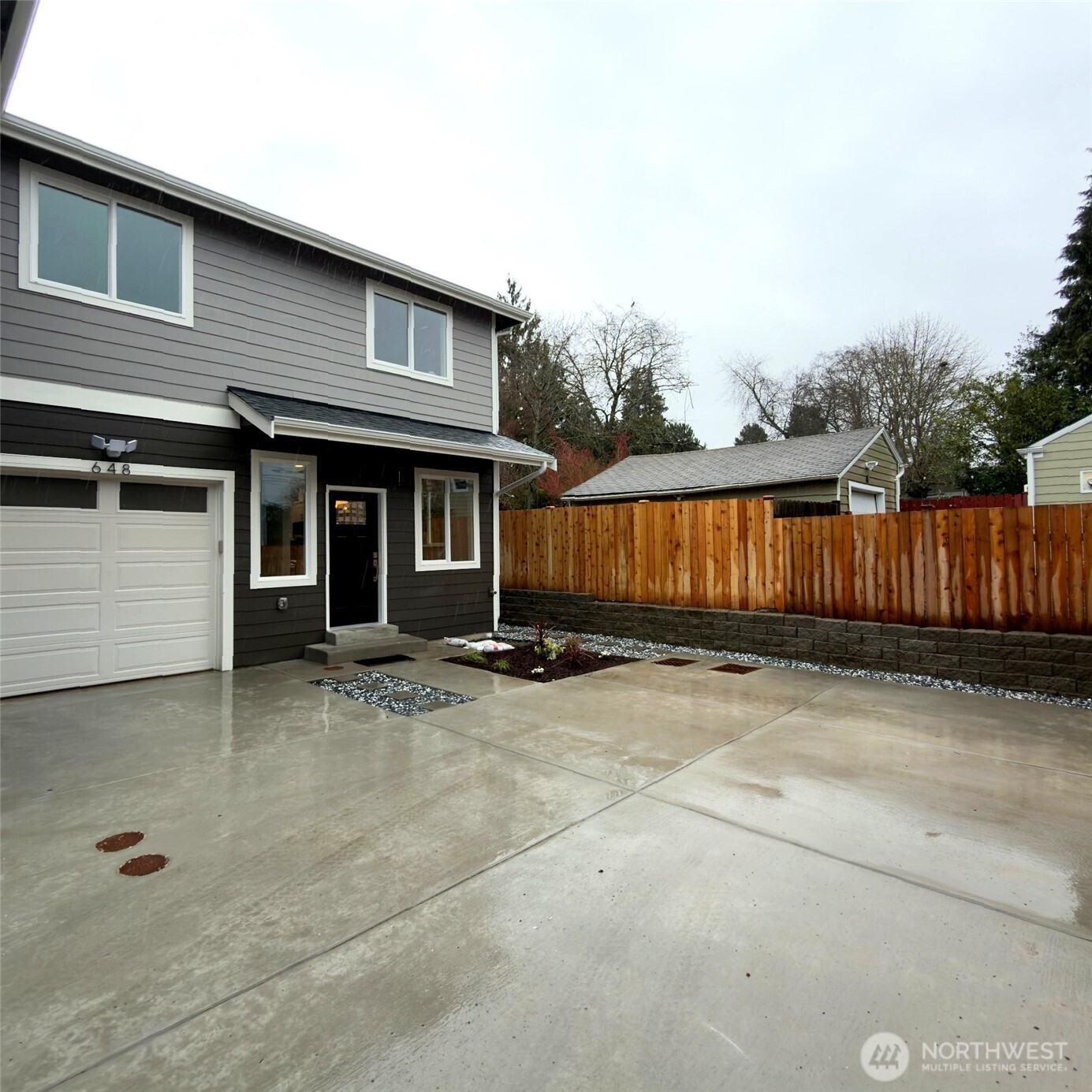 648 B SW 139th Street , Burien, WA 98166