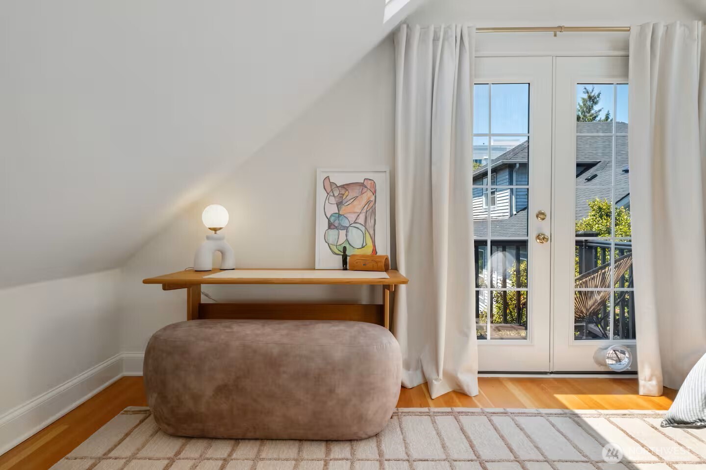 115 11th Avenue E, Seattle, WA 98102