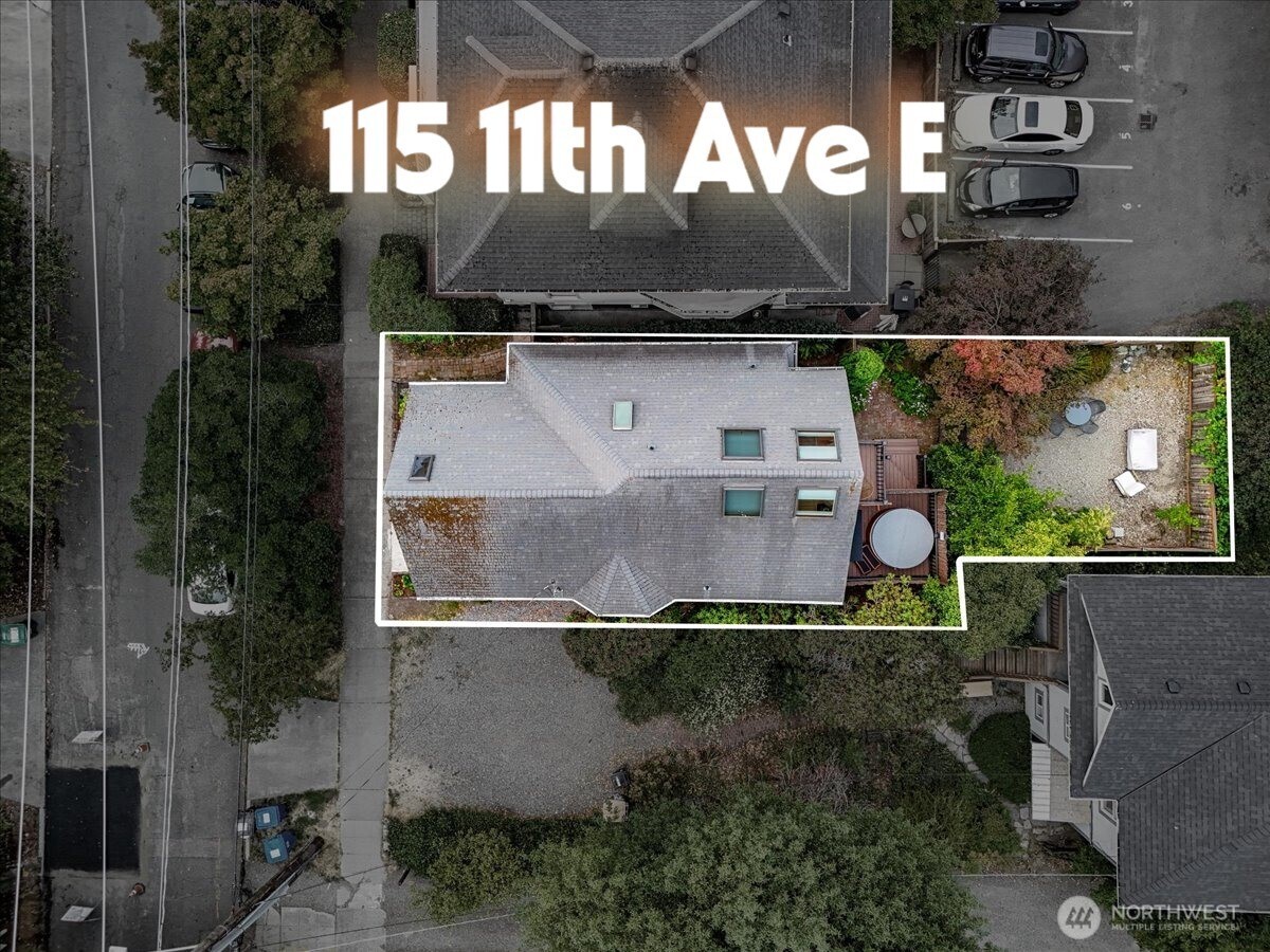 115 11th Avenue E, Seattle, WA 98102