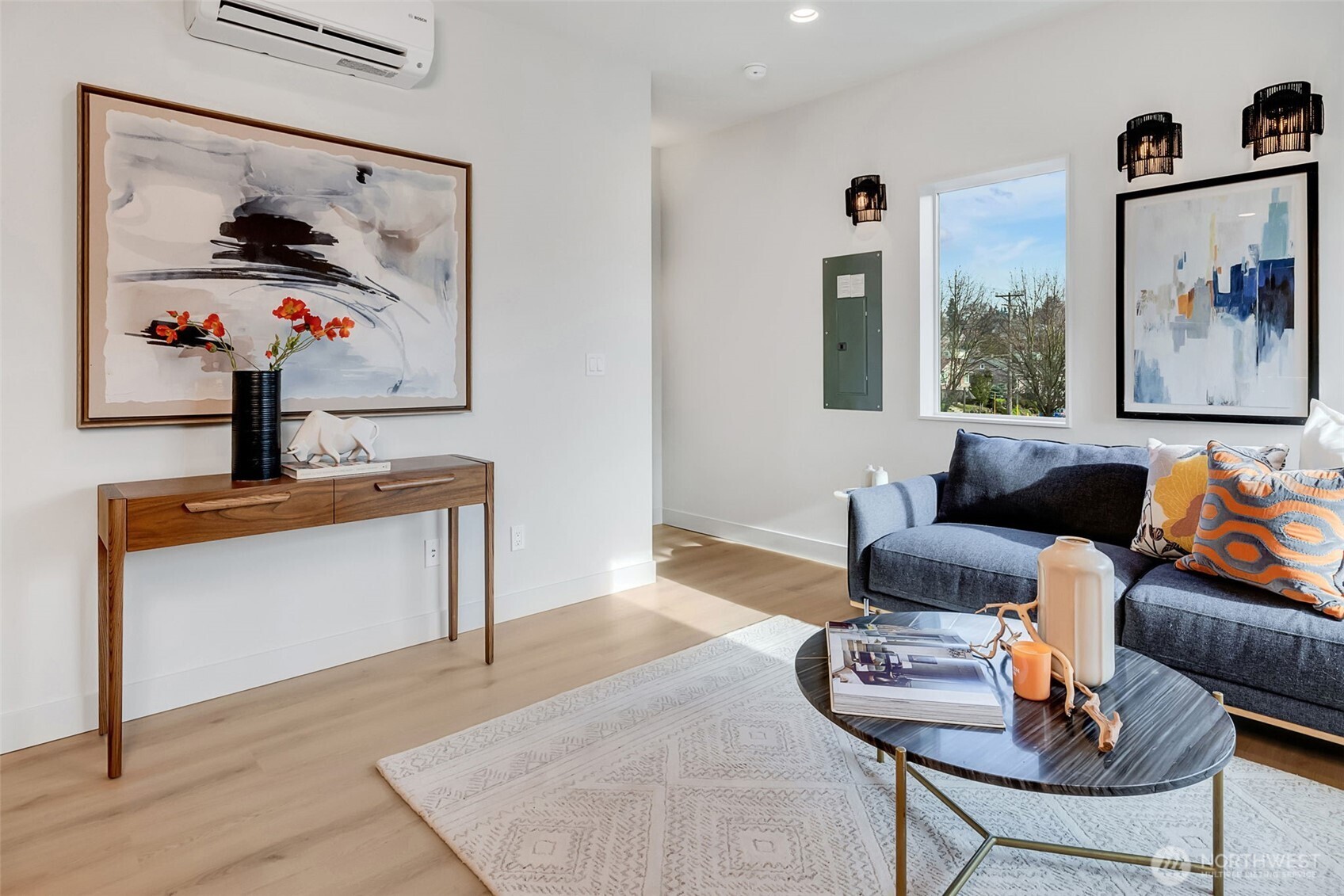 4409 B S Holly Street , Seattle, WA 98118