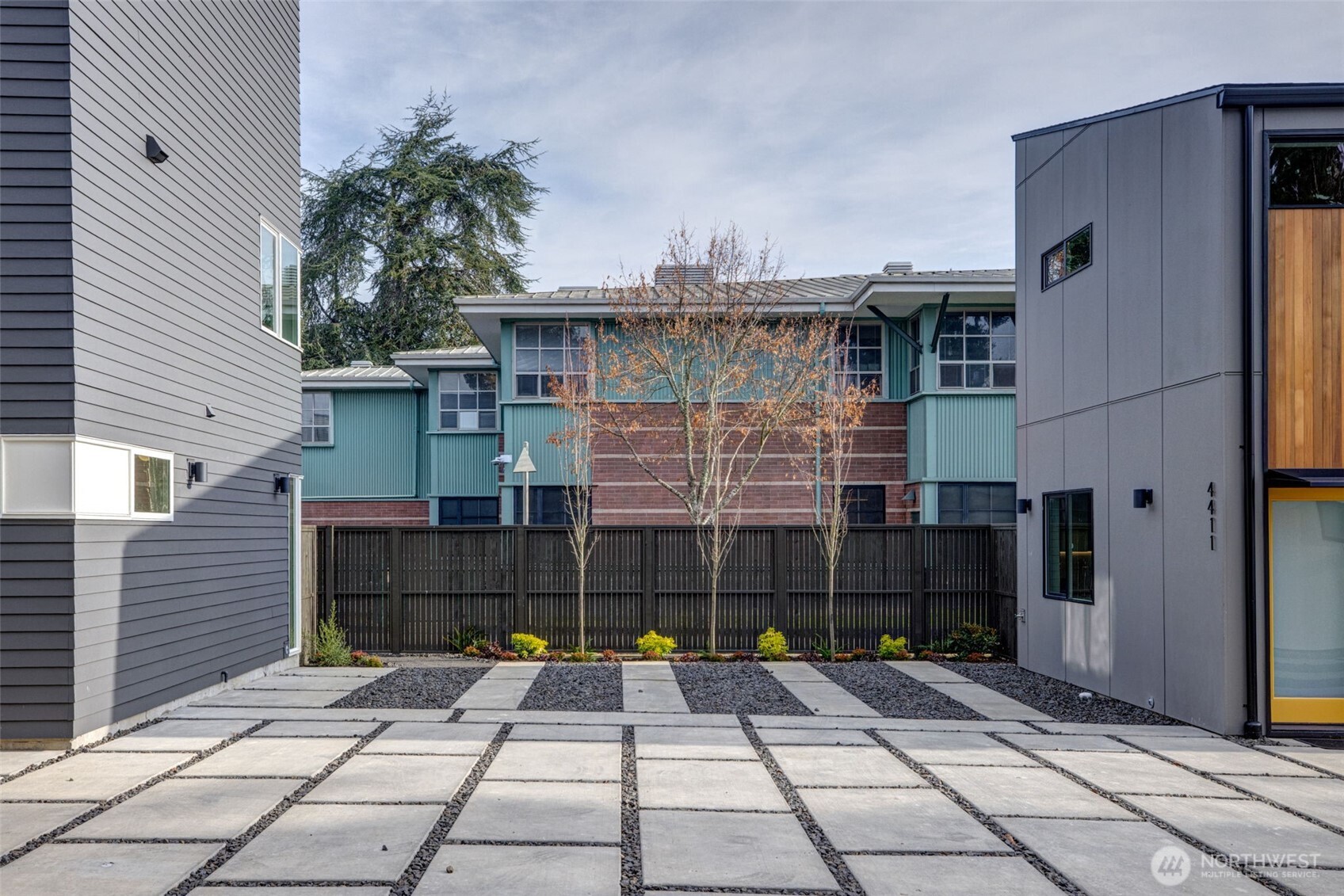 4409 B S Holly Street , Seattle, WA 98118