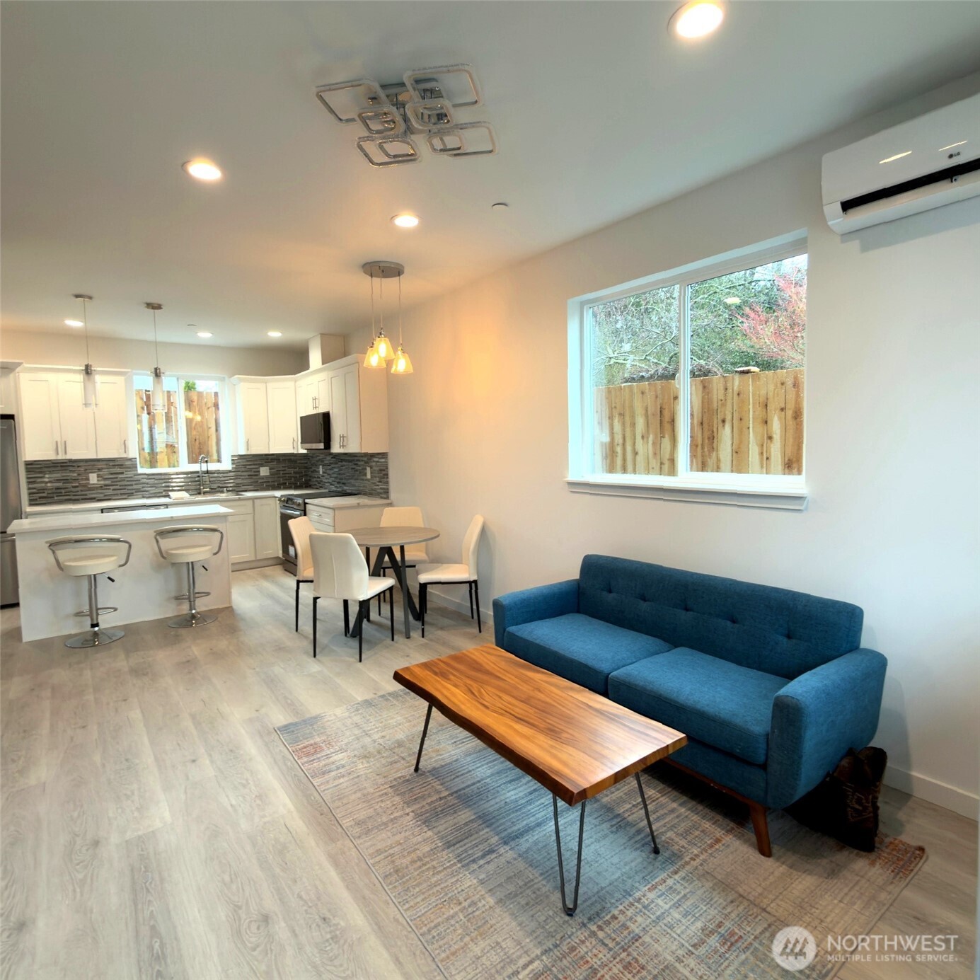 648 B SW 139th Street , Burien, WA 98166