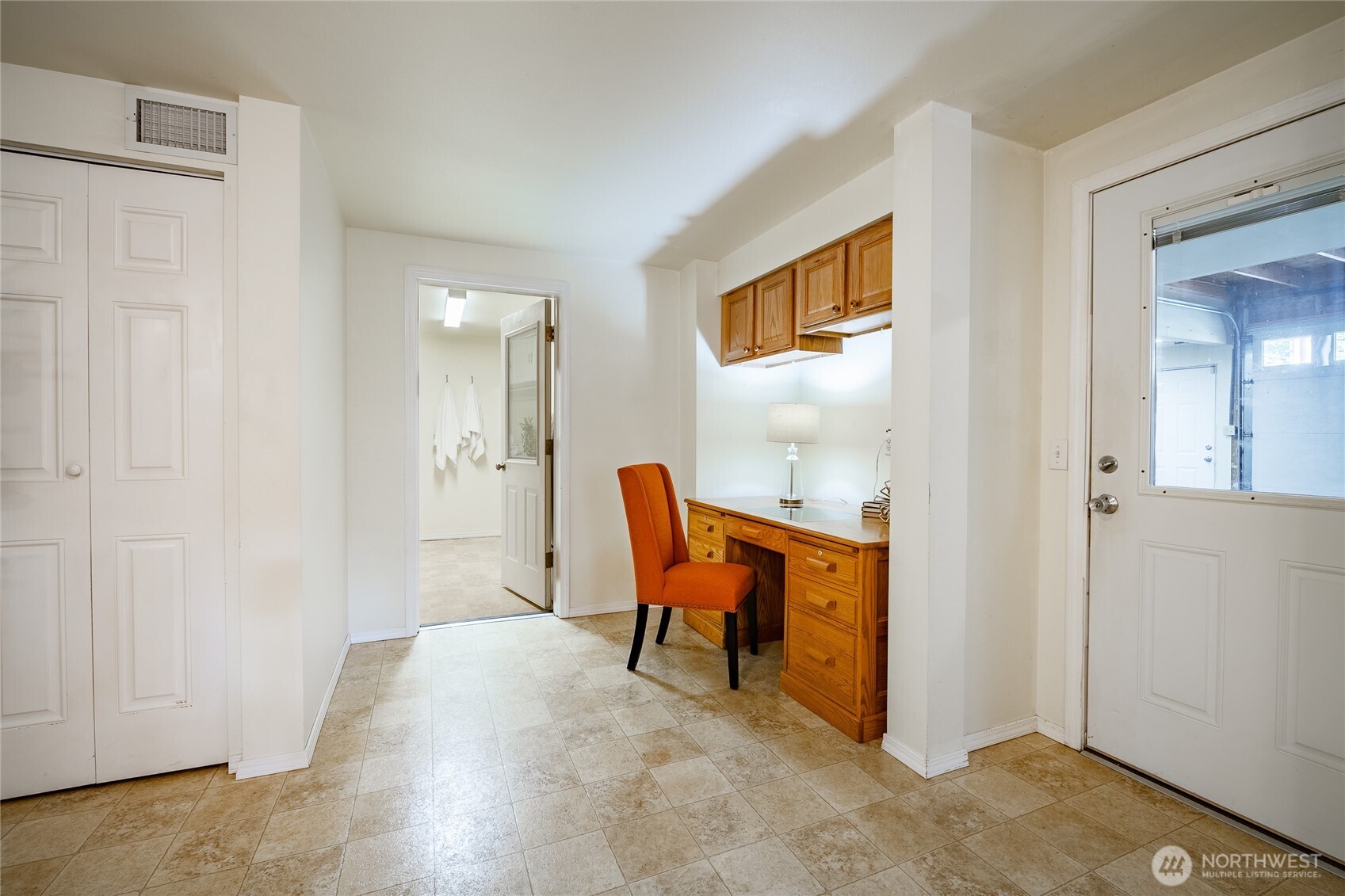 1260 Harrison Avenue , Blaine, WA 98230