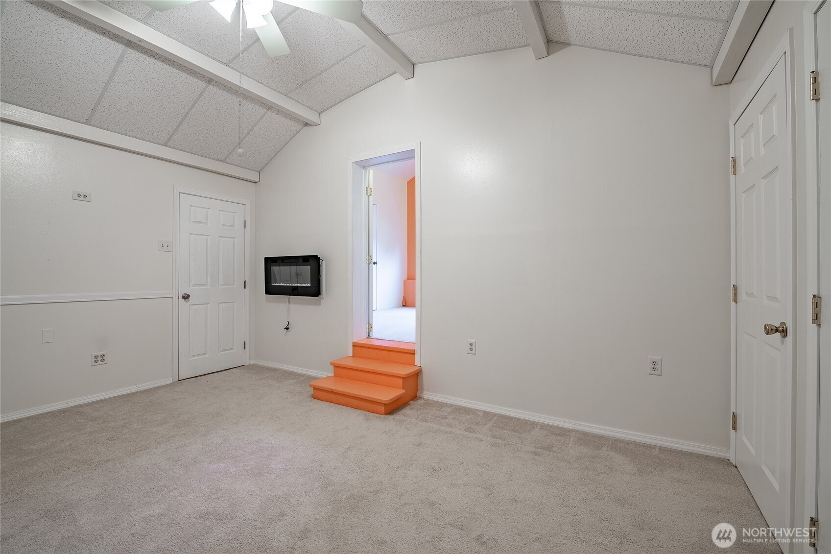 1260 Harrison Avenue , Blaine, WA 98230