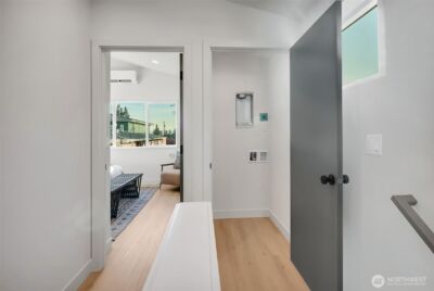 4411 S Holly Street , Seattle, WA 98118 - Photo 28