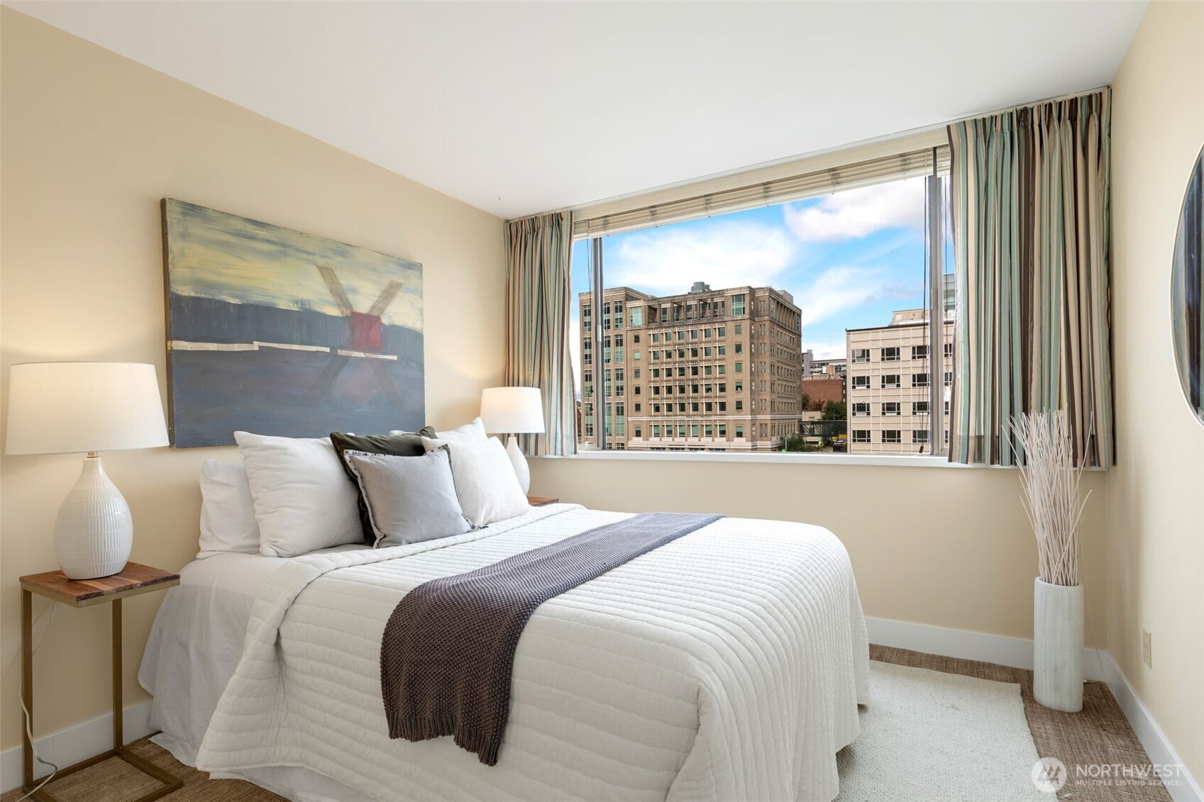 1120 8th Avenue #1003, Seattle, WA 98101