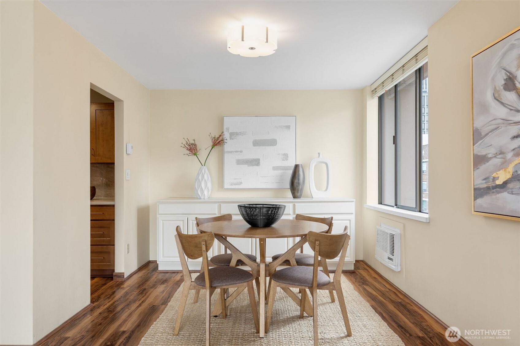 1120 8th Avenue #1003, Seattle, WA 98101