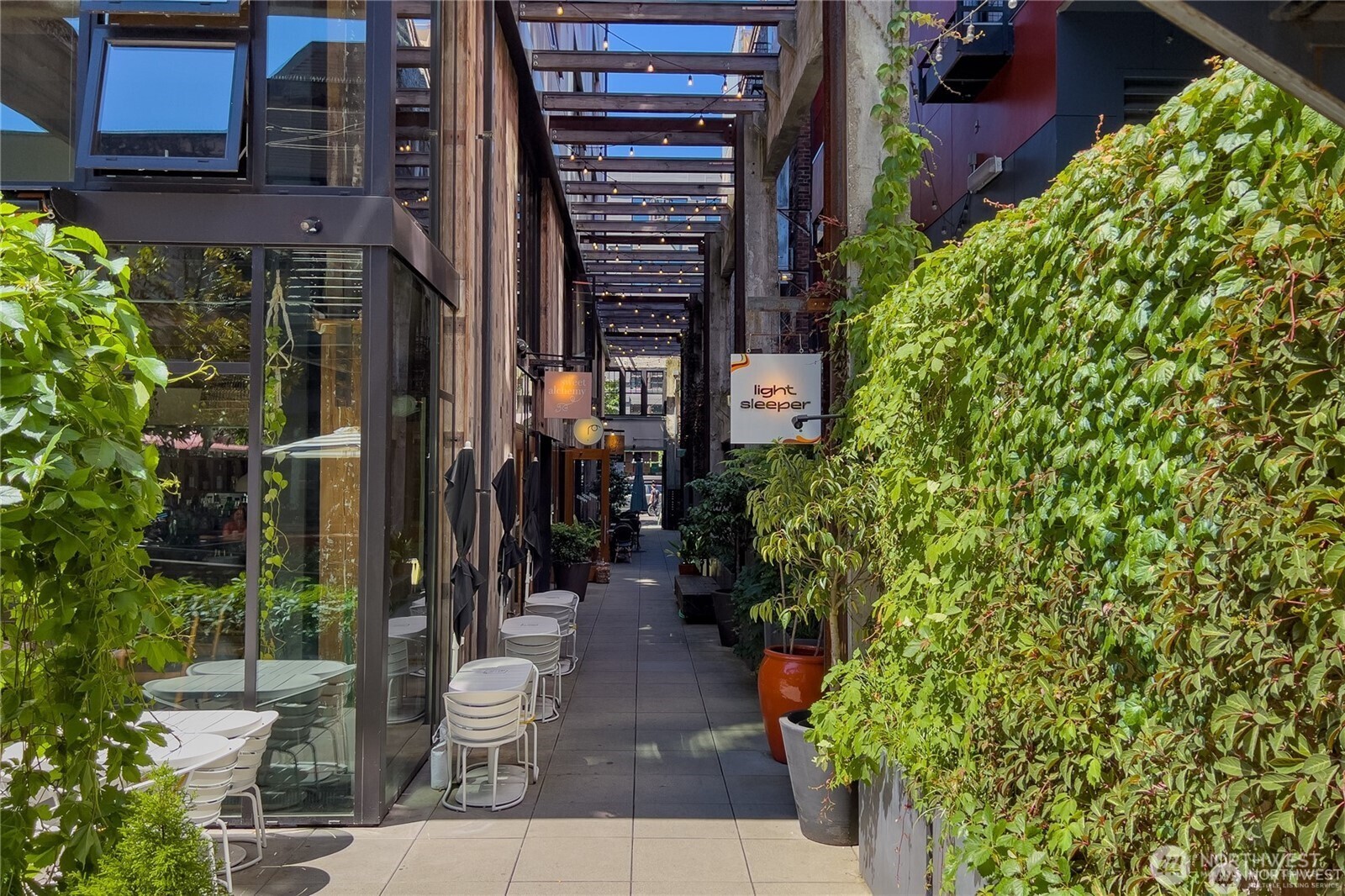 1101 17th Avenue #201, Seattle, WA 98122