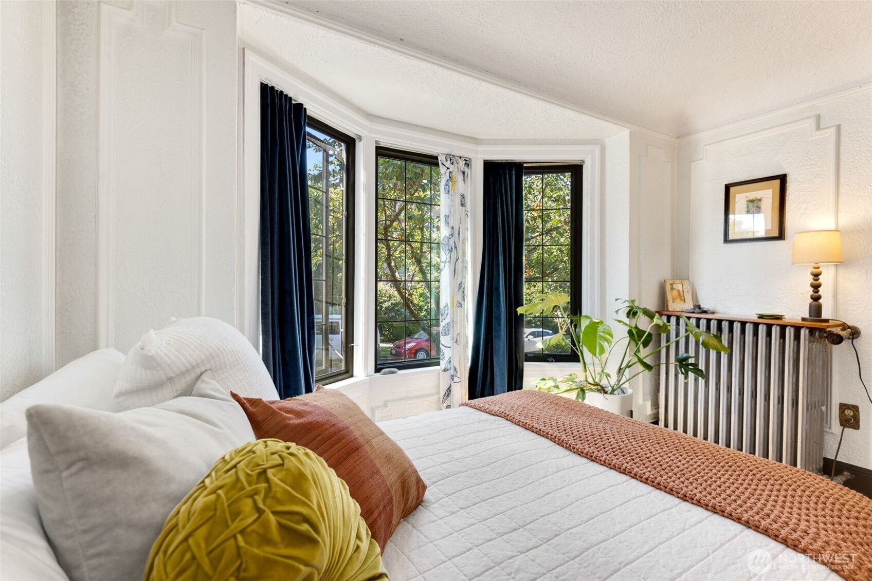 1101 17th Avenue #201, Seattle, WA 98122