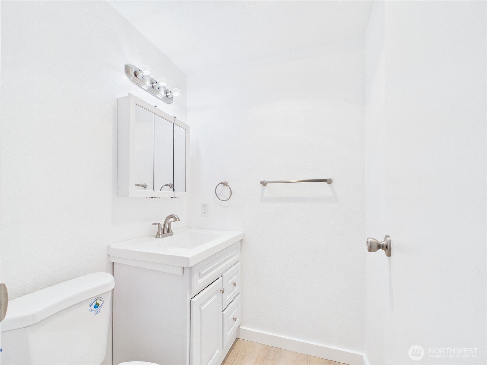 32142 46th Place SW #M6, Federal Way, WA 98023