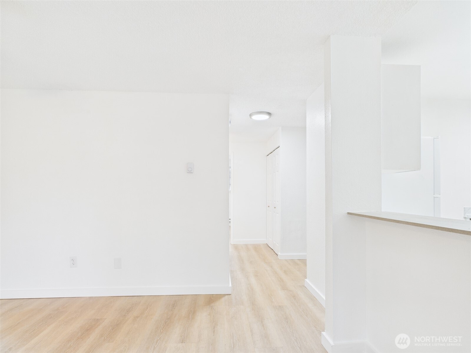 32142 46th Place SW #M6, Federal Way, WA 98023