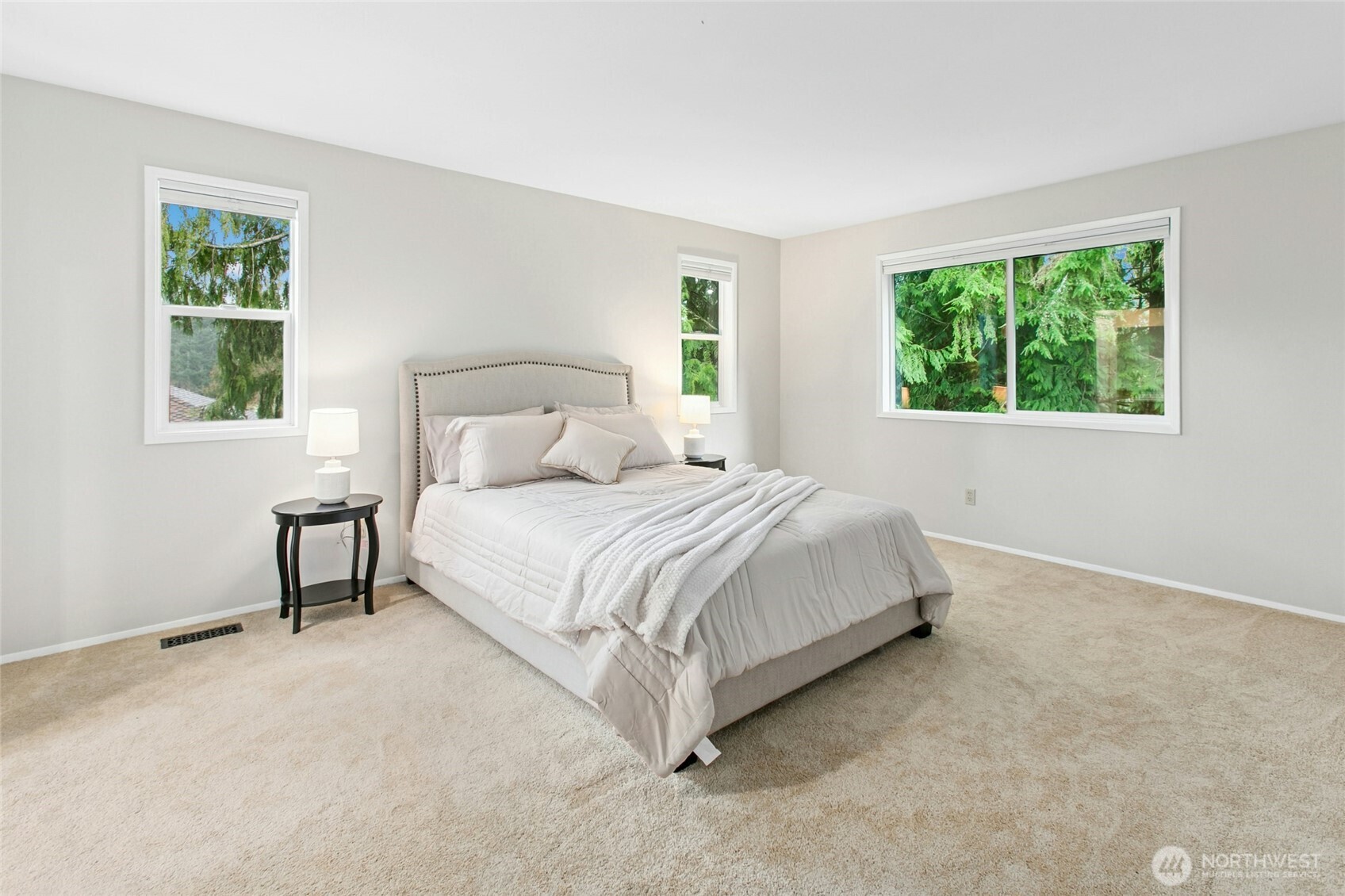 4310 209th Avenue NE, Sammamish, WA 98074