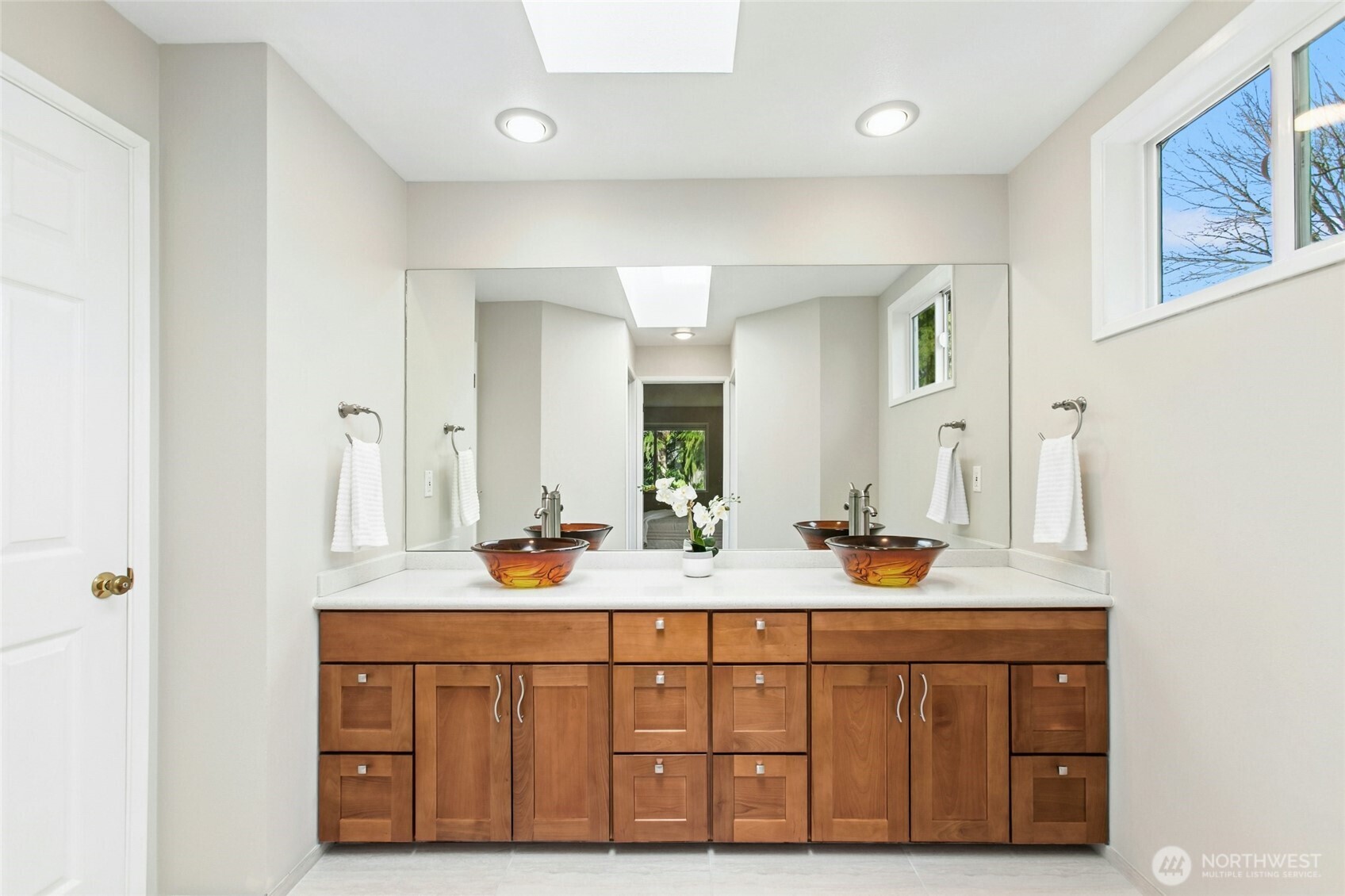 4310 209th Avenue NE, Sammamish, WA 98074