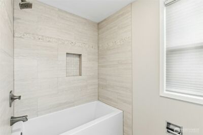 4310 209th Avenue NE, Sammamish, WA 98074 - Photo 20