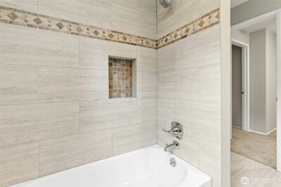 4310 209th Avenue NE, Sammamish, WA 98074 - Photo 25