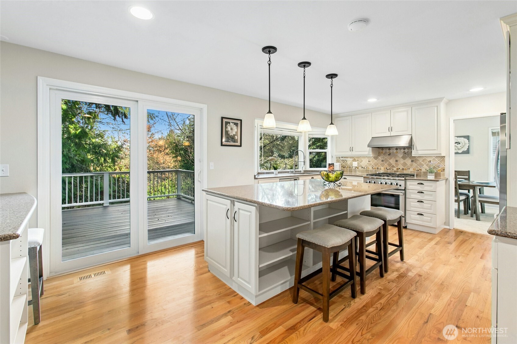 4310 209th Avenue NE, Sammamish, WA 98074