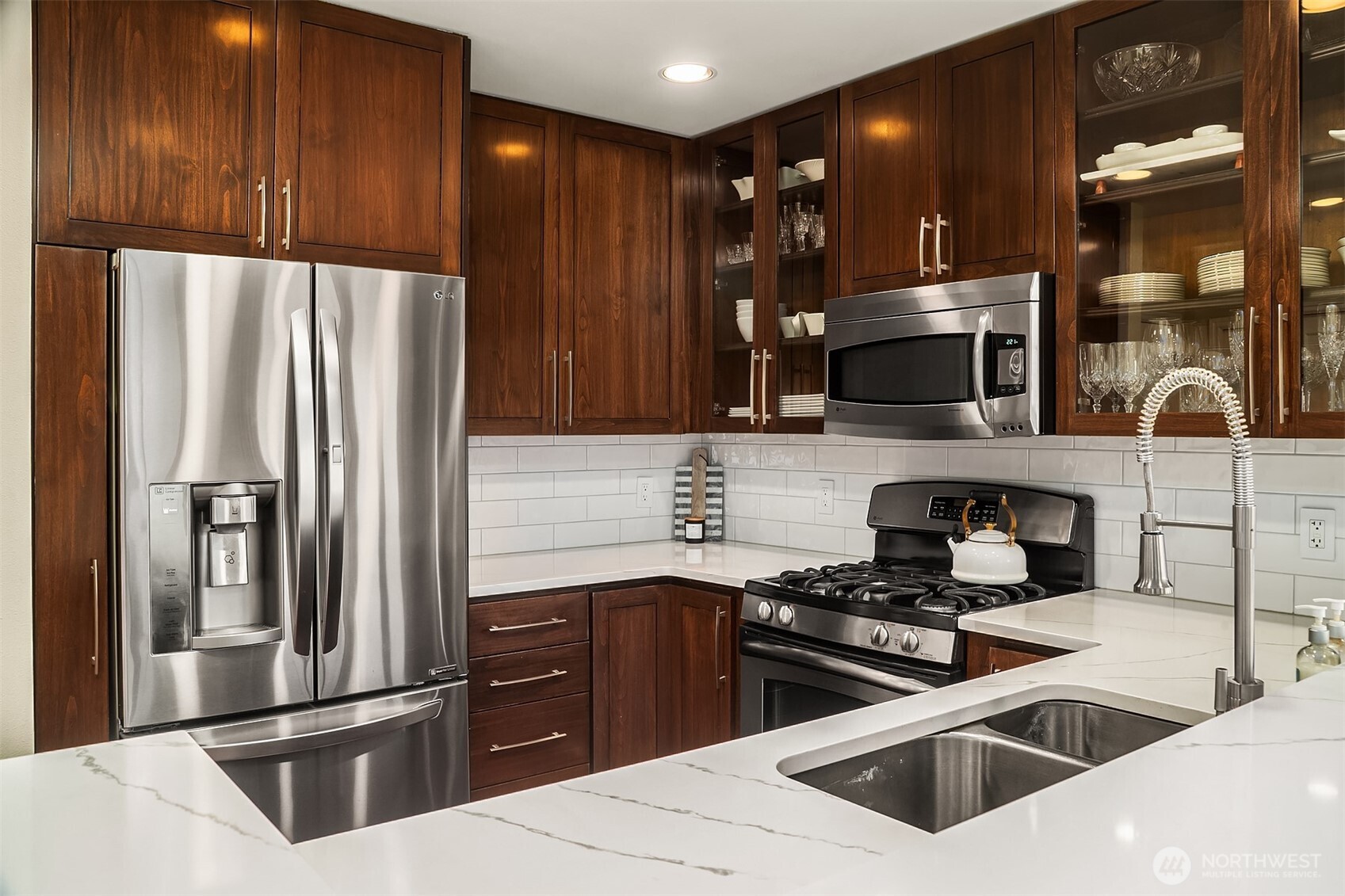 220 1st Street #310, Kirkland, WA 98033