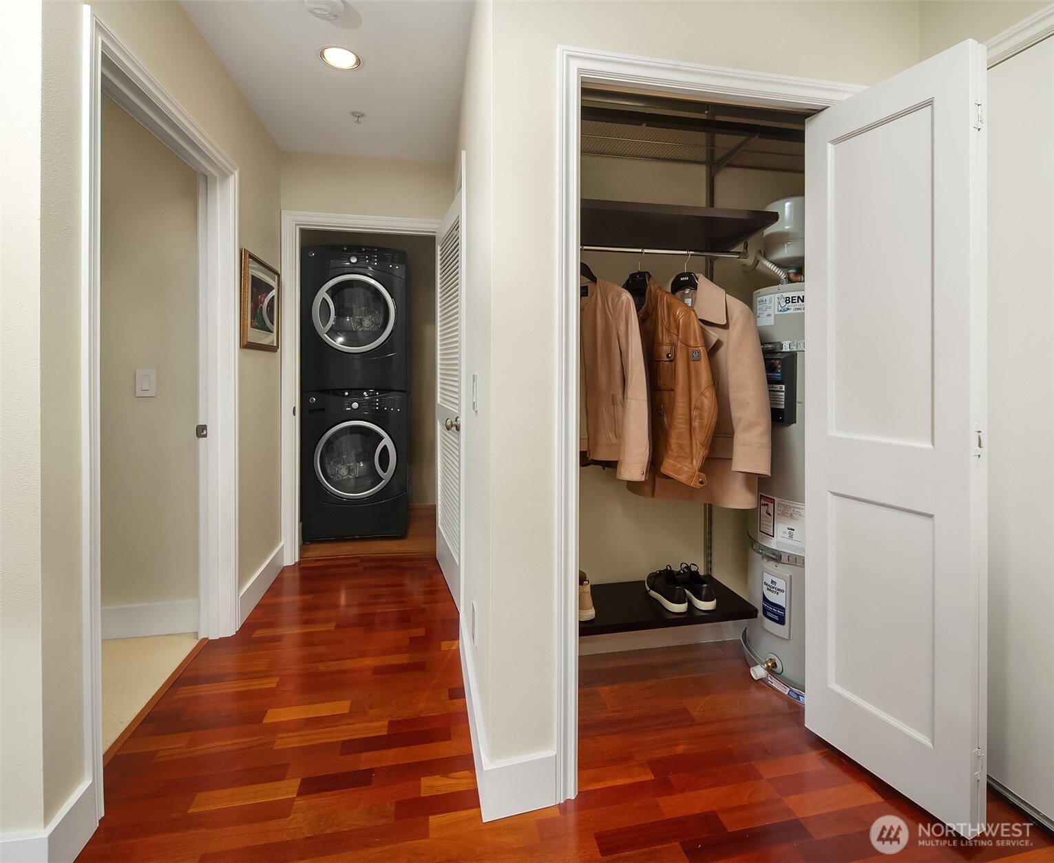 220 1st Street #310, Kirkland, WA 98033