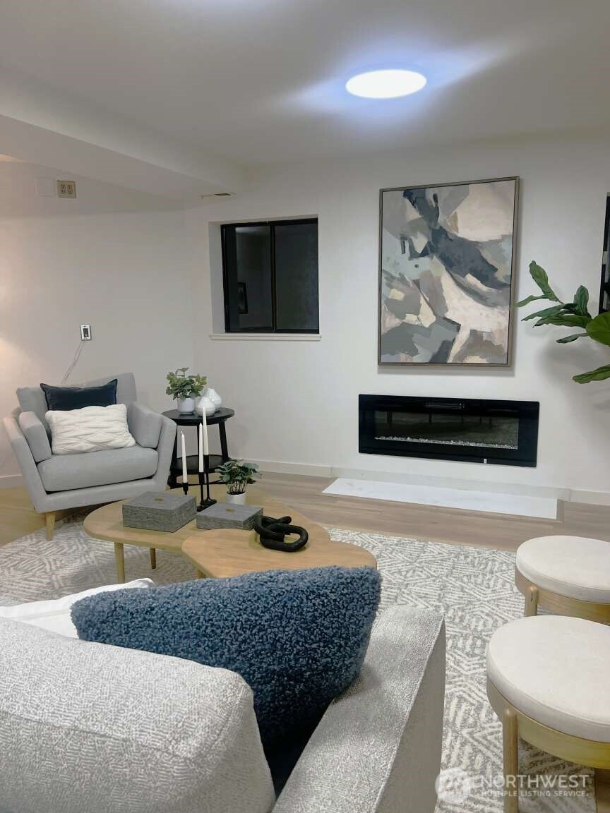 11324 83rd Place NE, Kirkland, WA 98034