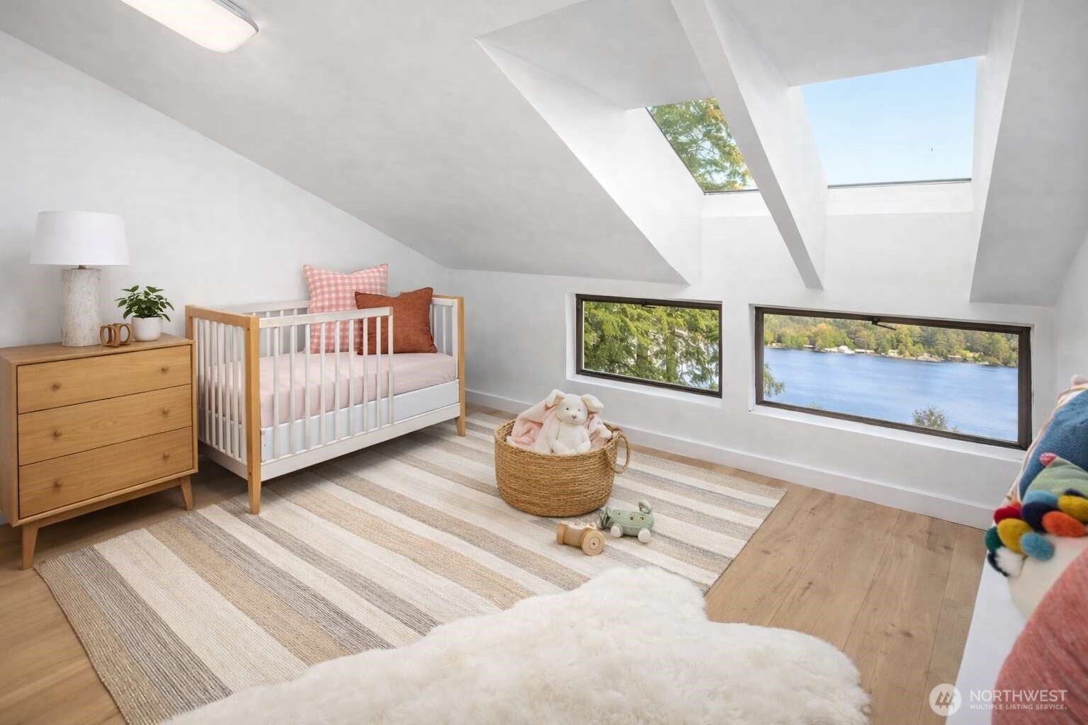 11324 83rd Place NE, Kirkland, WA 98034