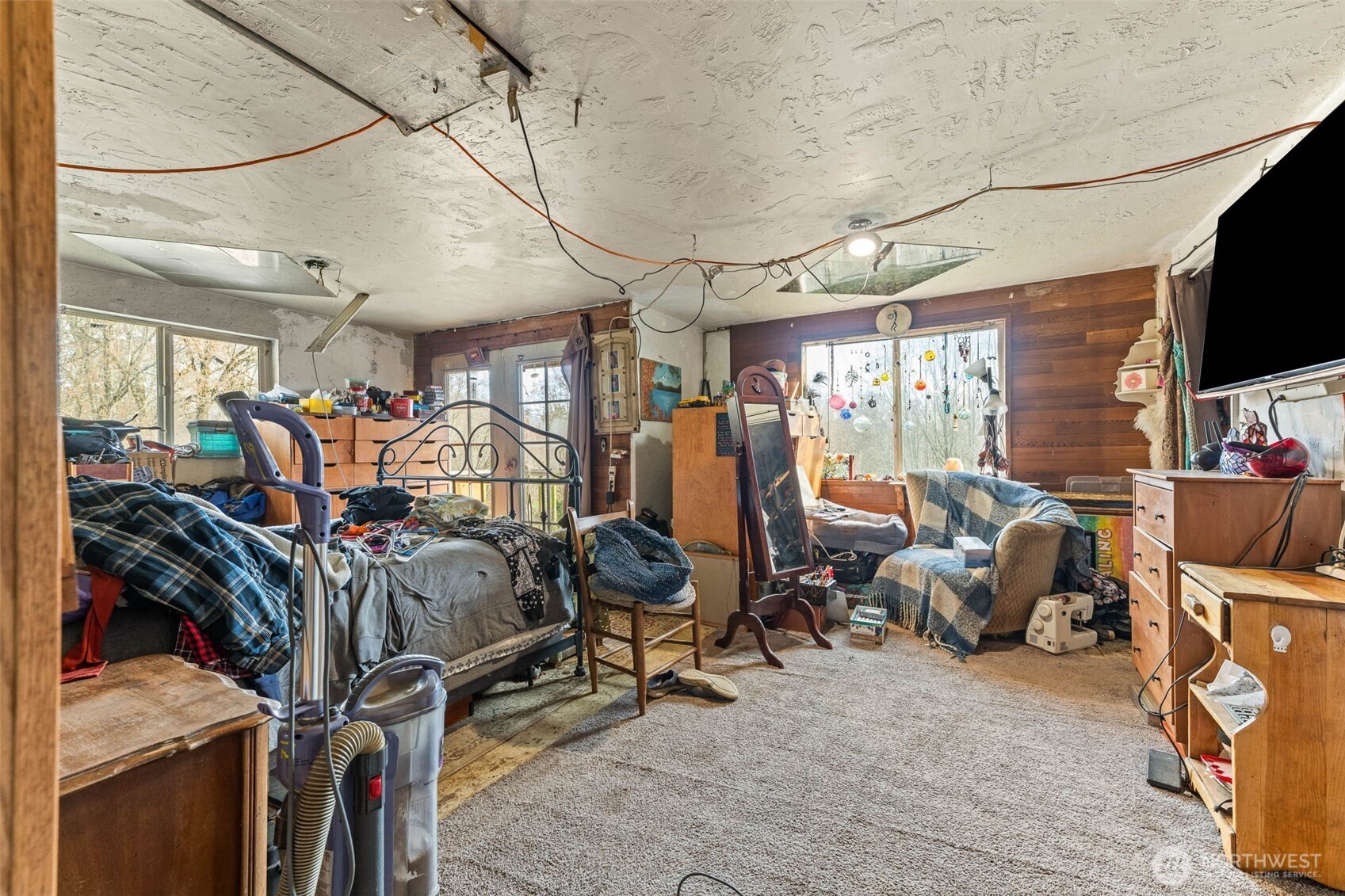 1930 E Crestview Drive , Shelton, WA 98584