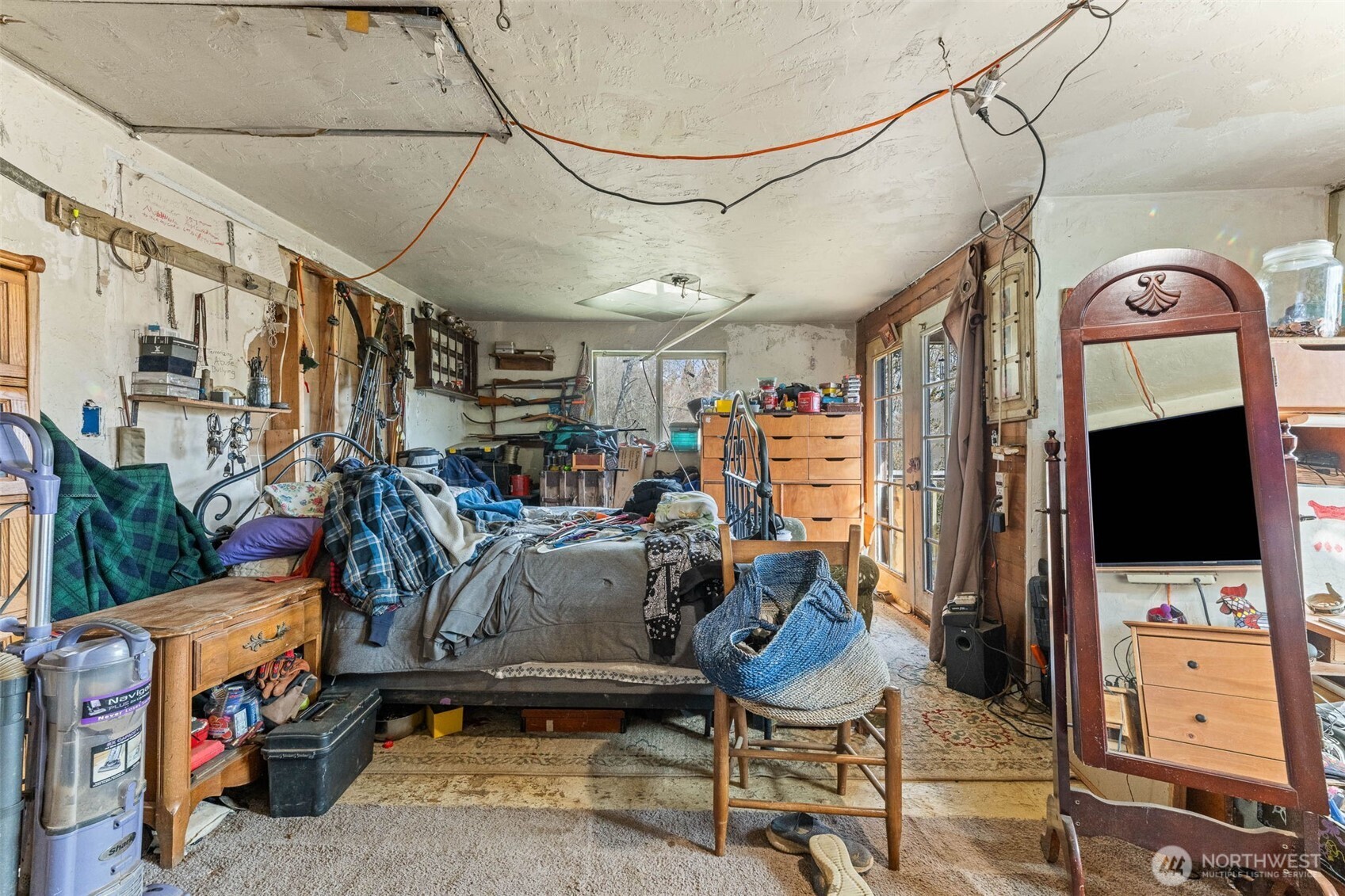 1930 E Crestview Drive , Shelton, WA 98584