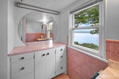 10445 Marine View Drive SW, Seattle, WA 98146 - Photo 21