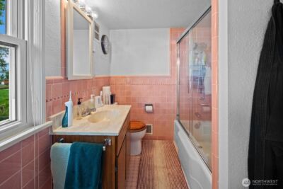 10445 Marine View Drive SW, Seattle, WA 98146 - Photo 22