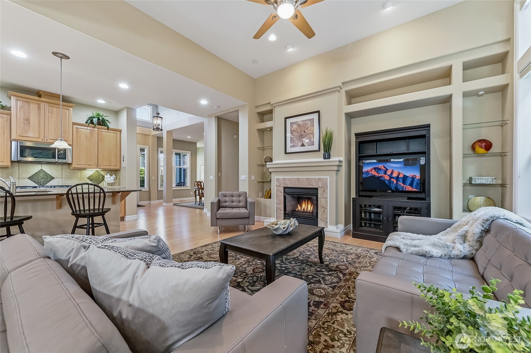 23729 NE 116th Place , Redmond, WA 98053