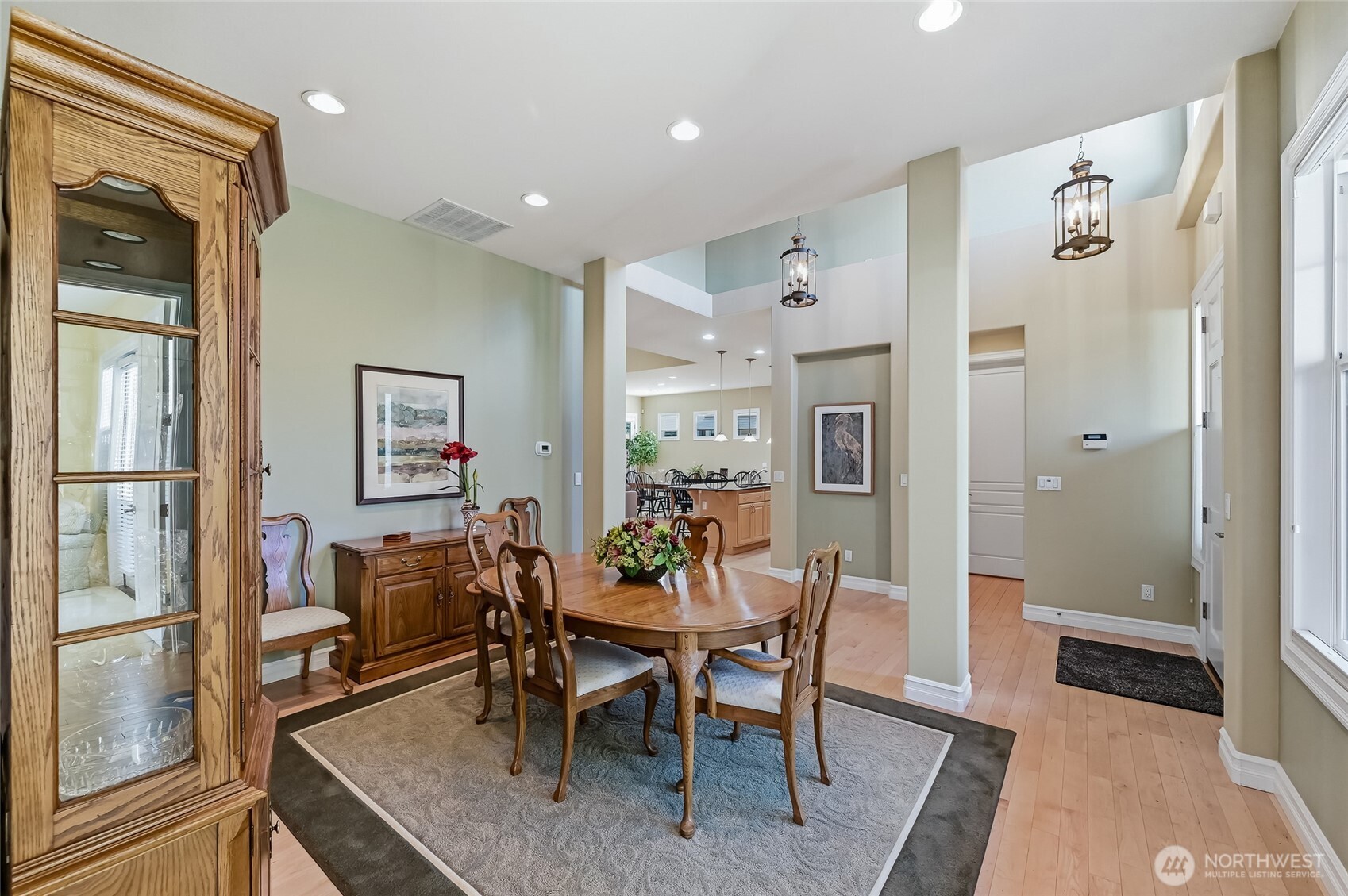 23729 NE 116th Place , Redmond, WA 98053