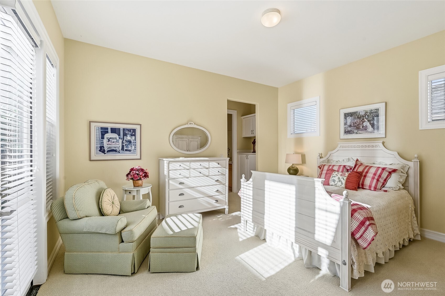 23729 NE 116th Place , Redmond, WA 98053