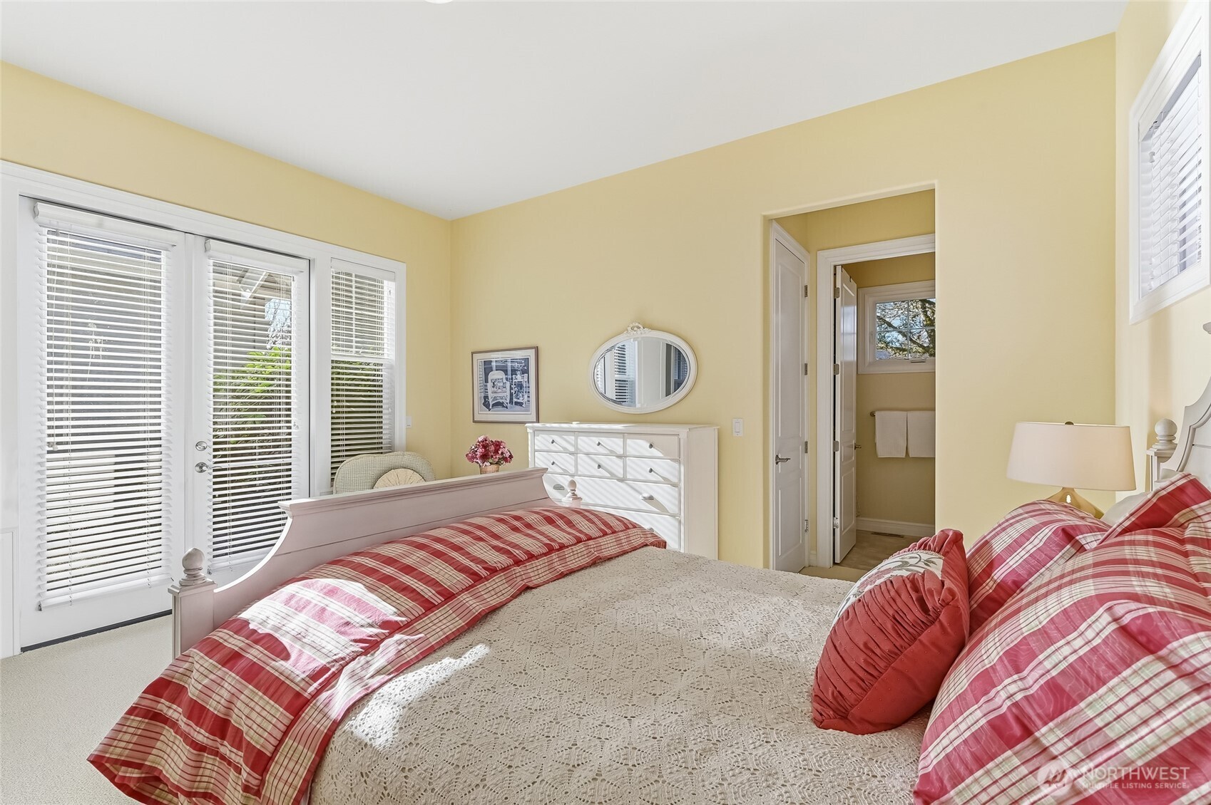 23729 NE 116th Place , Redmond, WA 98053