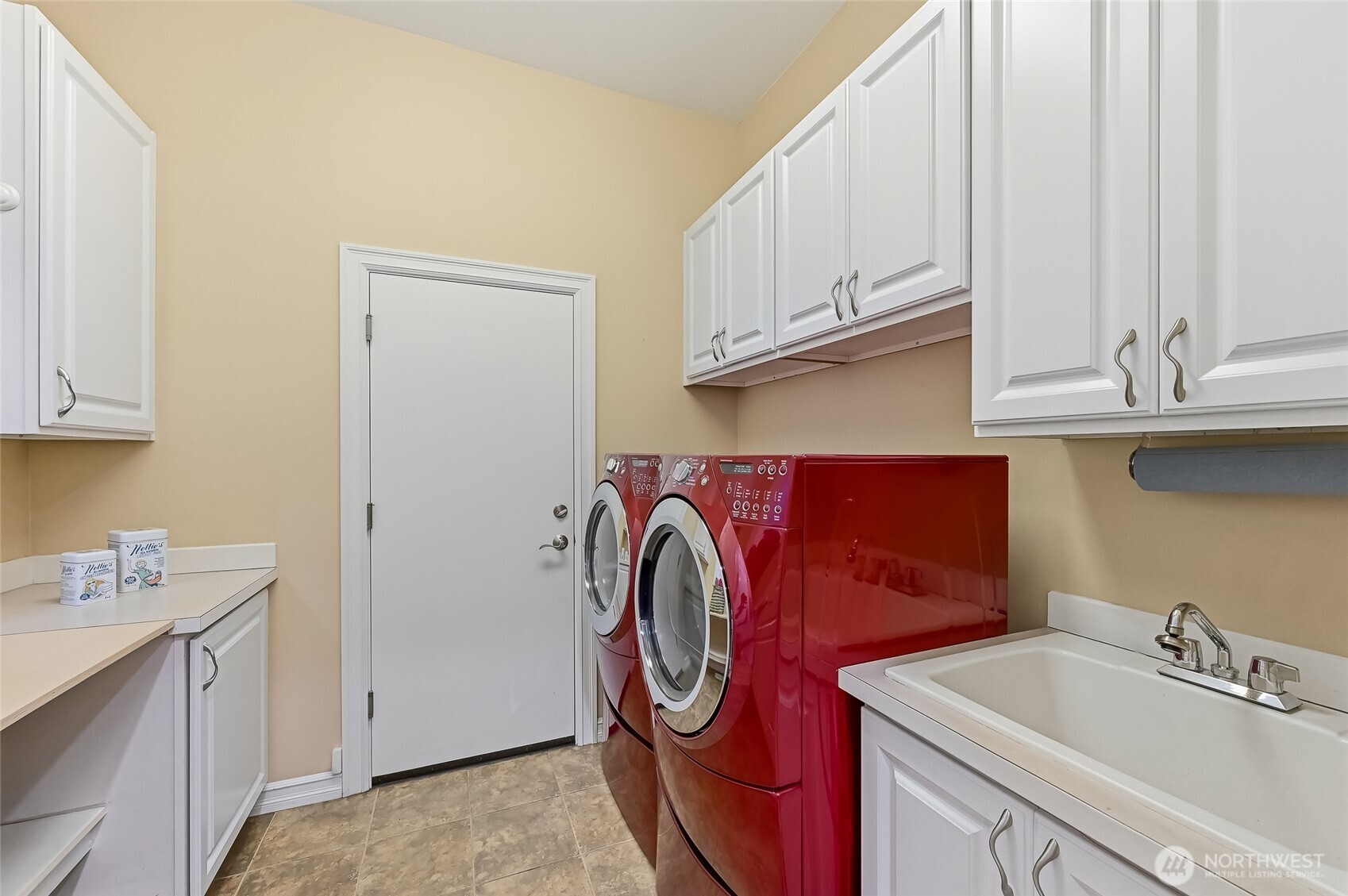 23729 NE 116th Place , Redmond, WA 98053