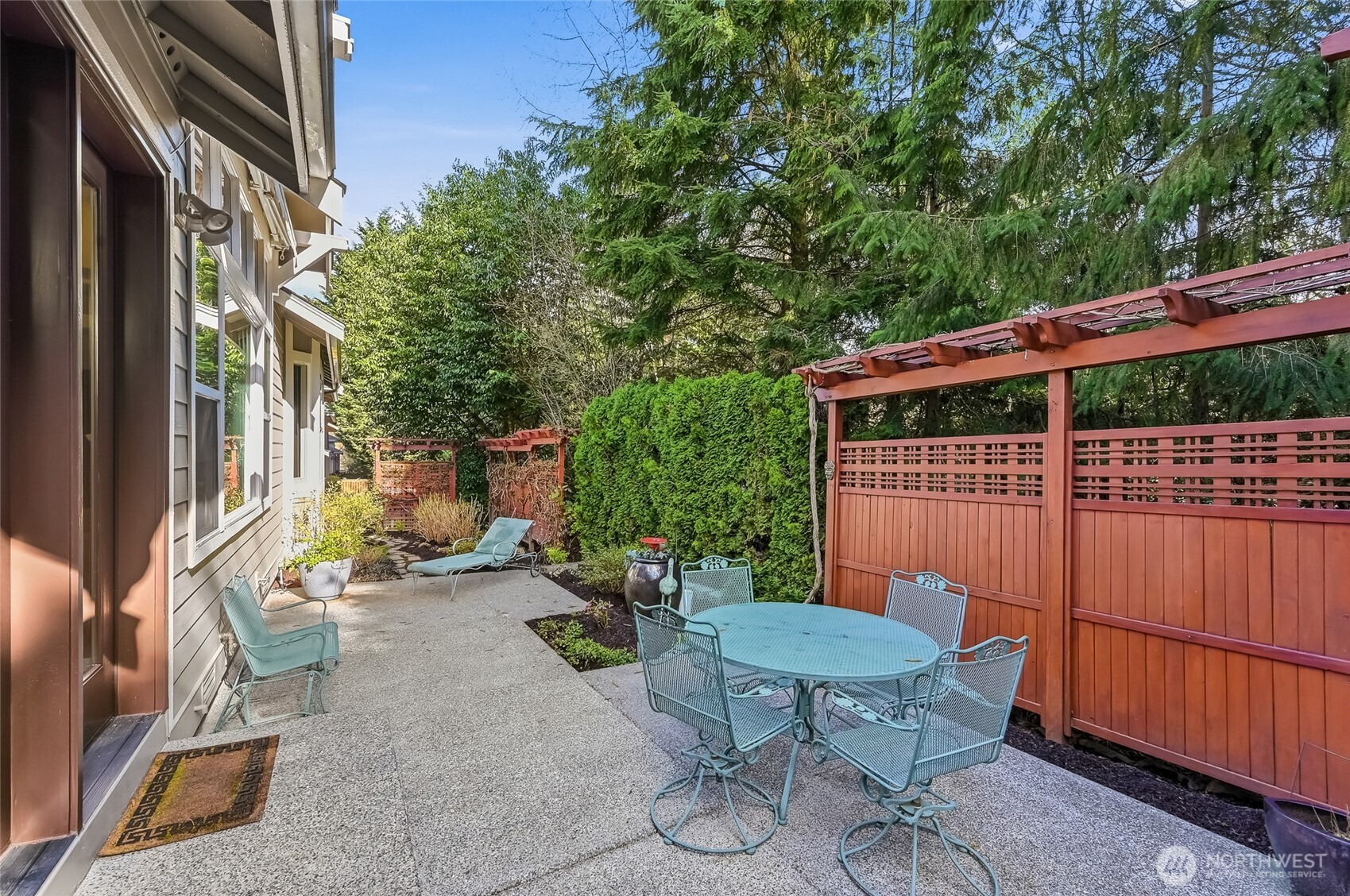 23729 NE 116th Place , Redmond, WA 98053