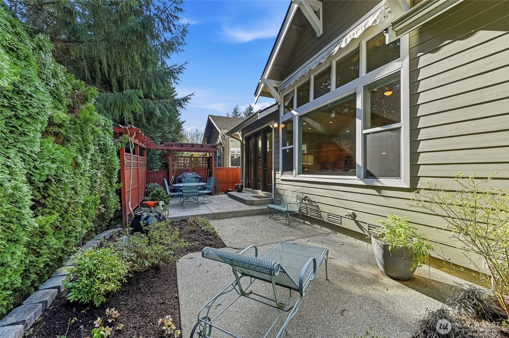 23729 NE 116th Place , Redmond, WA 98053