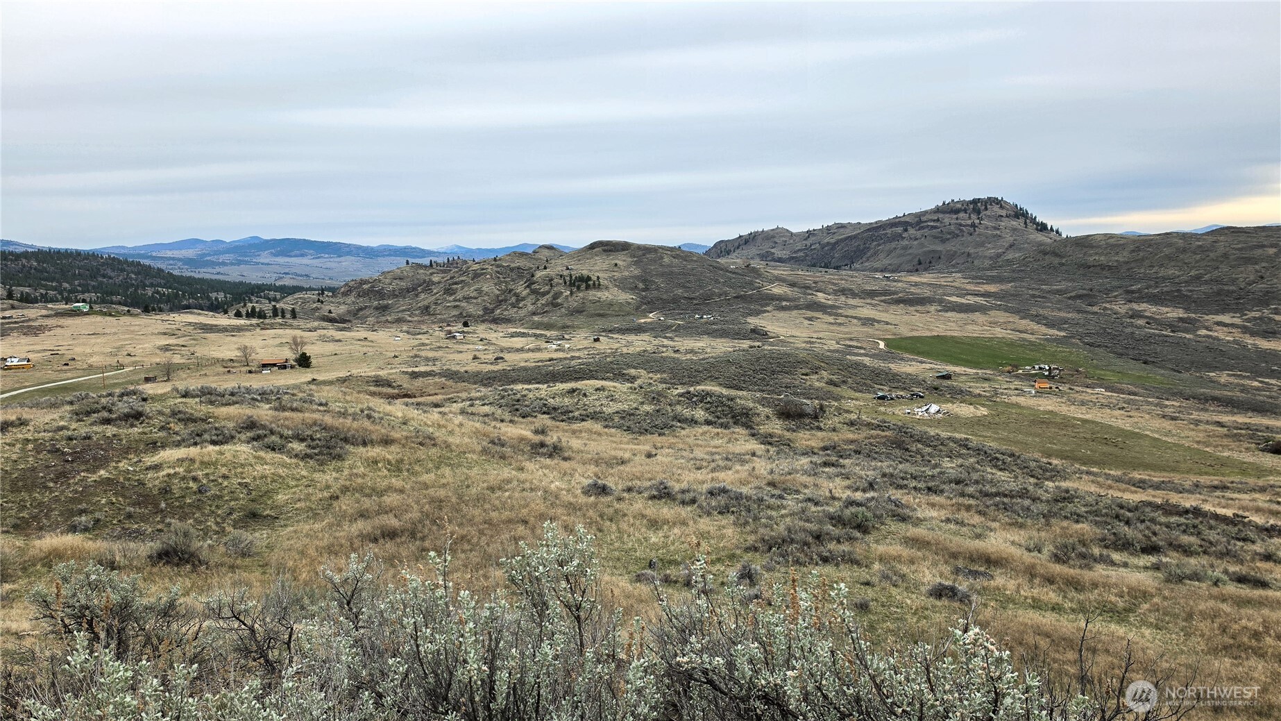 174 Round Up Road , Oroville, WA 98844