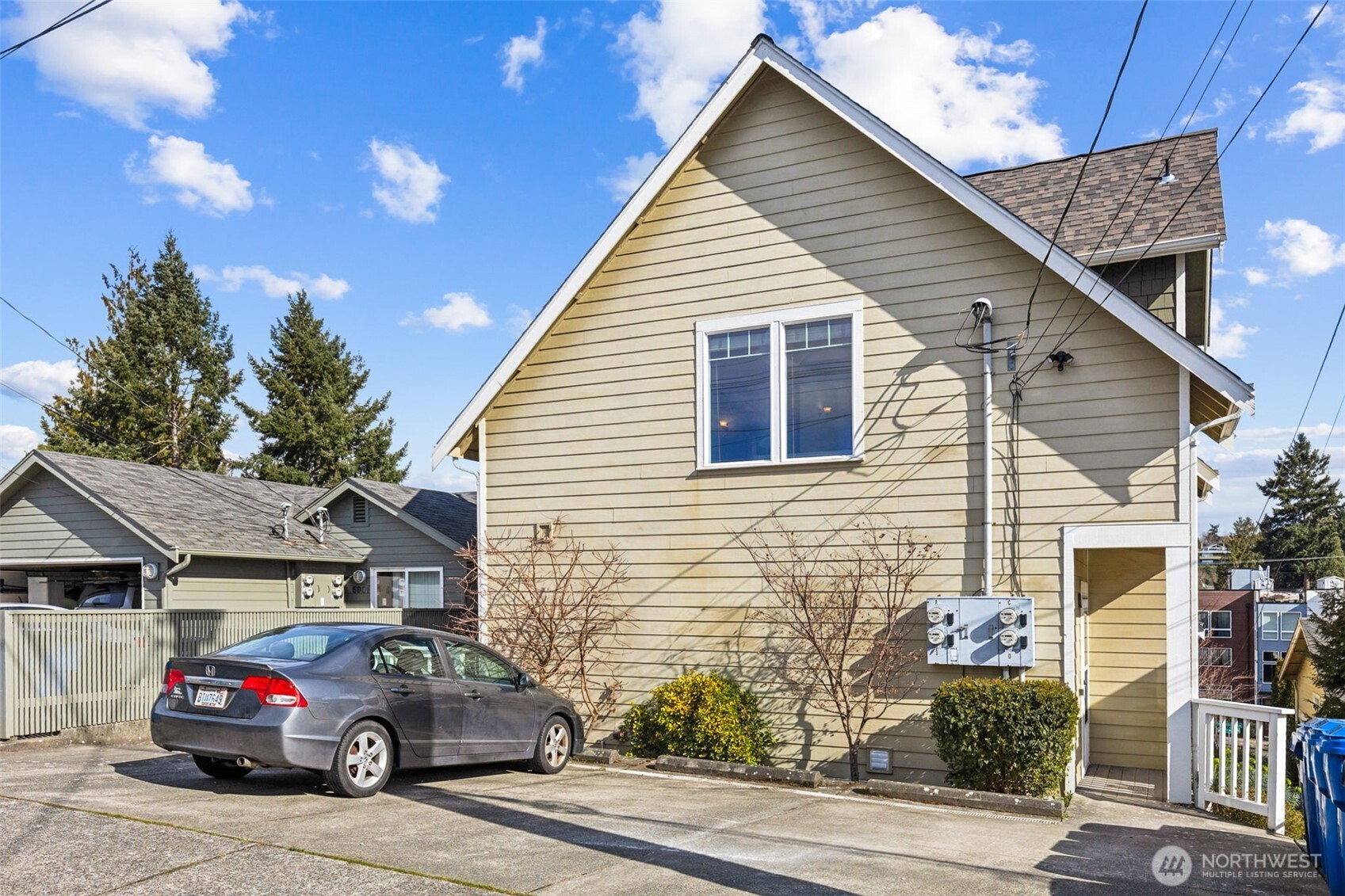 5907 40th Avenue SW #A, Seattle, WA 98136