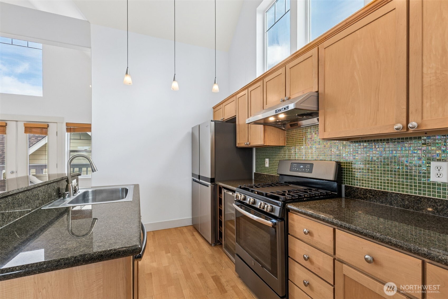 5907 40th Avenue SW #A, Seattle, WA 98136