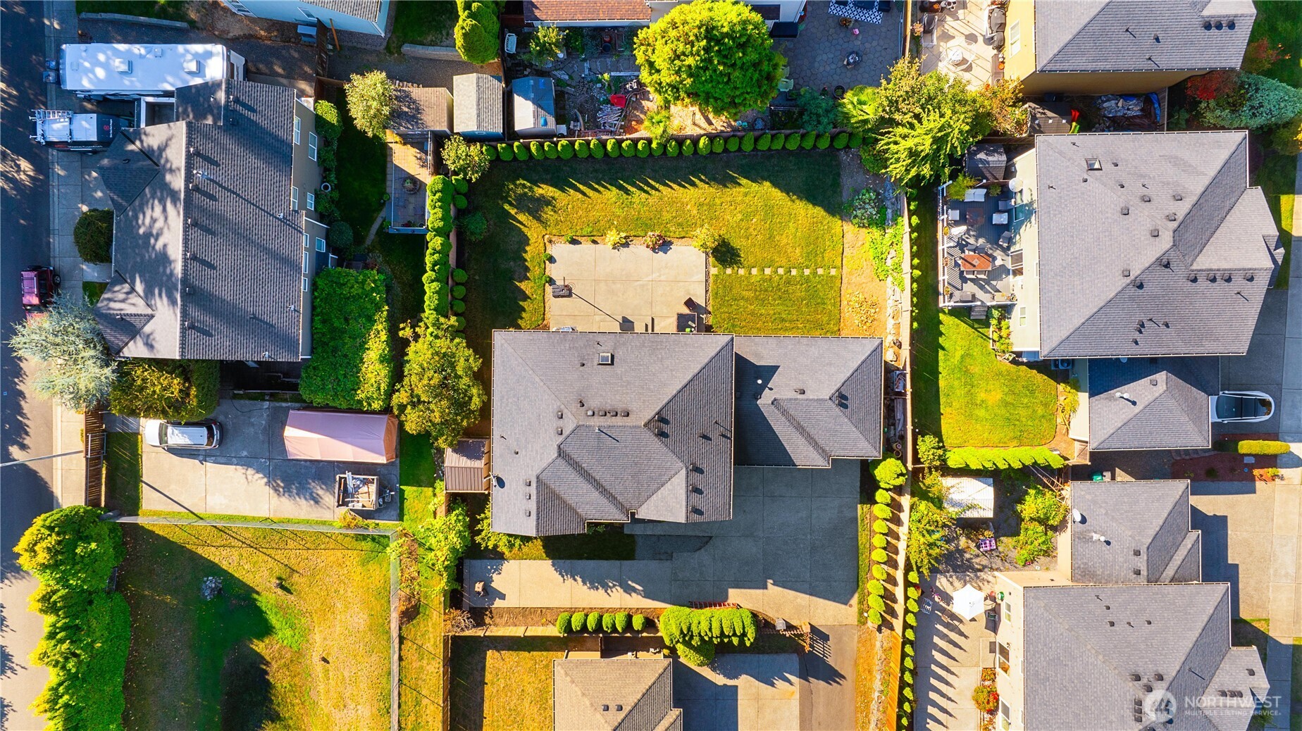 16918 6th Avenue W, Lynnwood, WA 98037