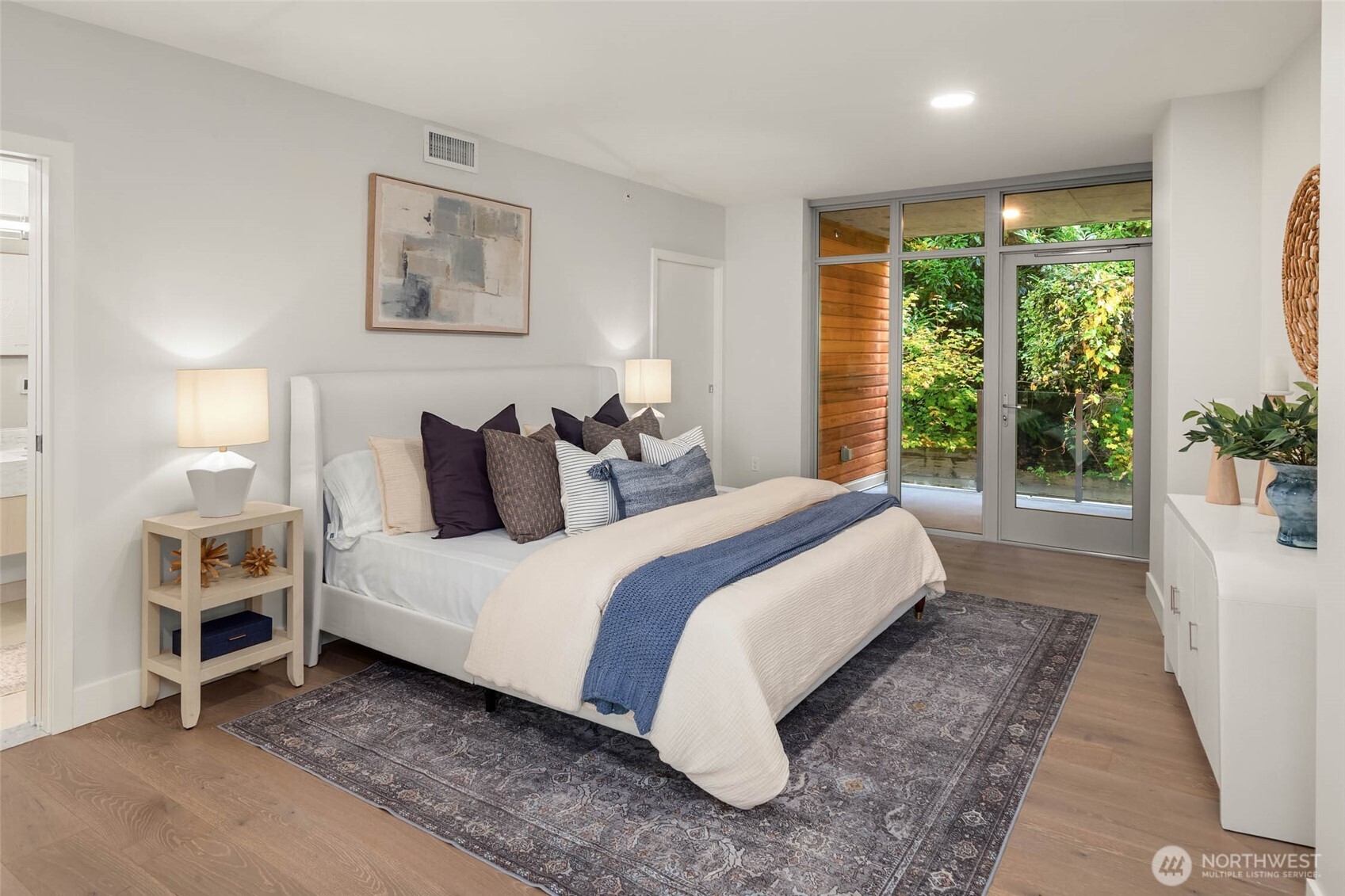 1250 Alki Avenue SW #2A, Seattle, WA 98116