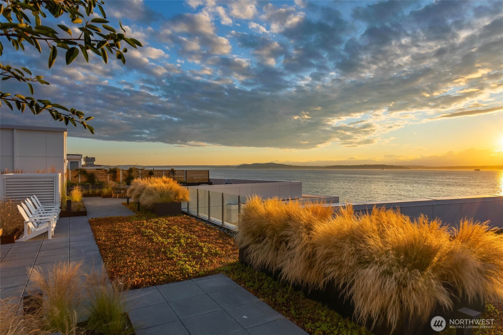 1250 Alki Avenue SW #2A, Seattle, WA 98116