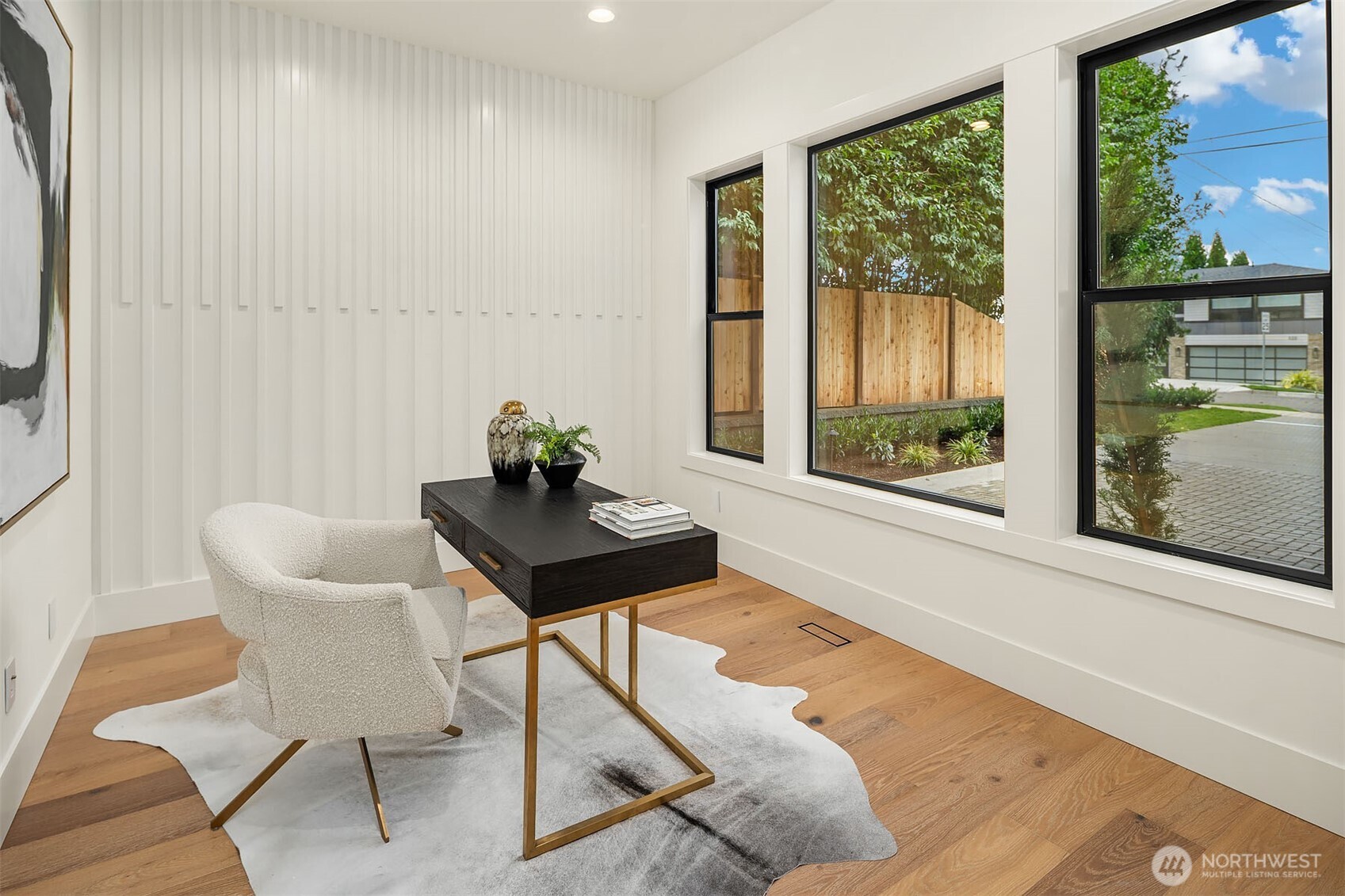 520 7th Street S, Kirkland, WA 98033