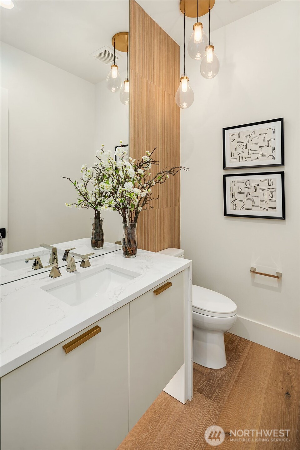 520 7th Street S, Kirkland, WA 98033