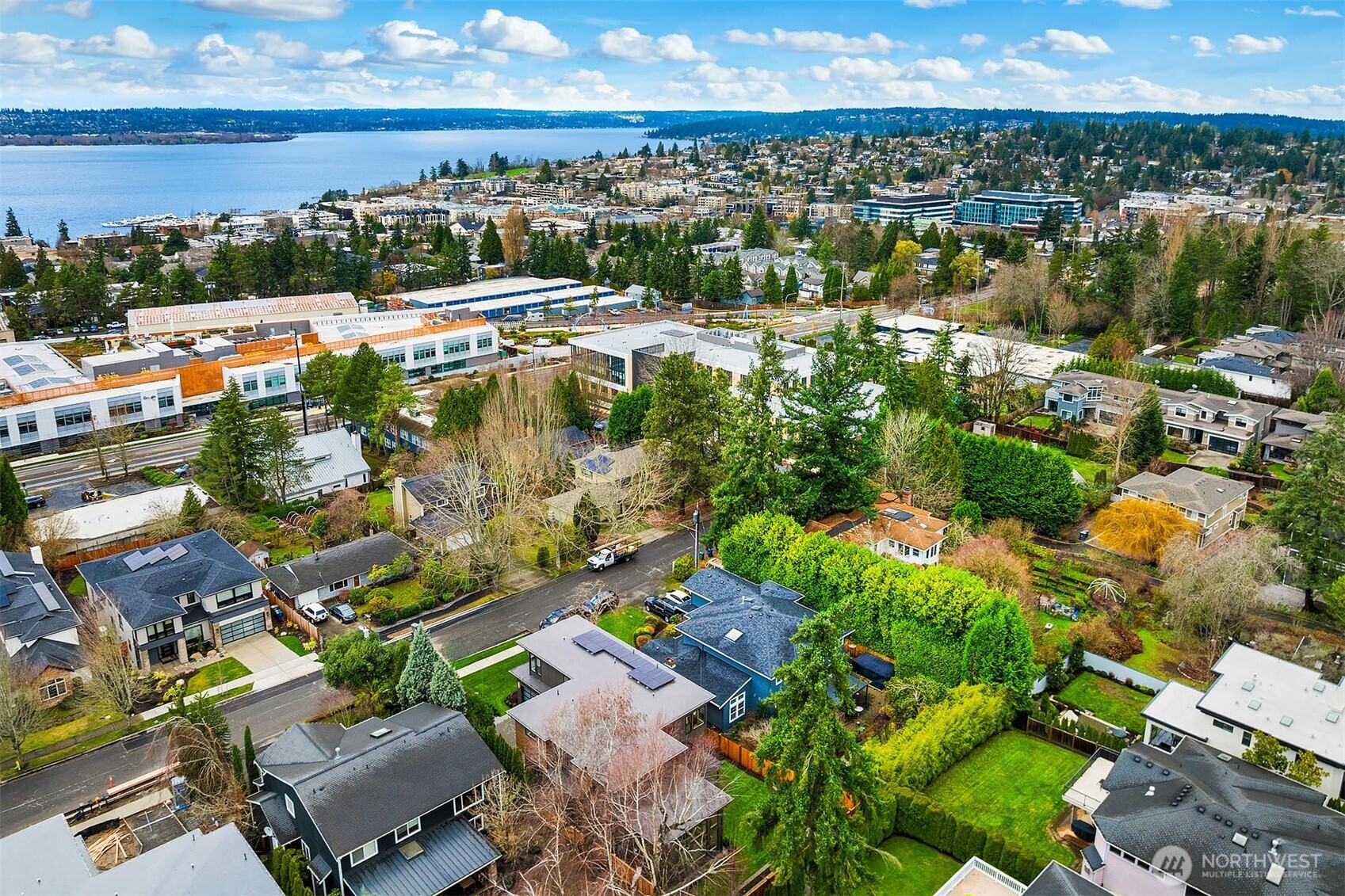 520 7th Street S, Kirkland, WA 98033