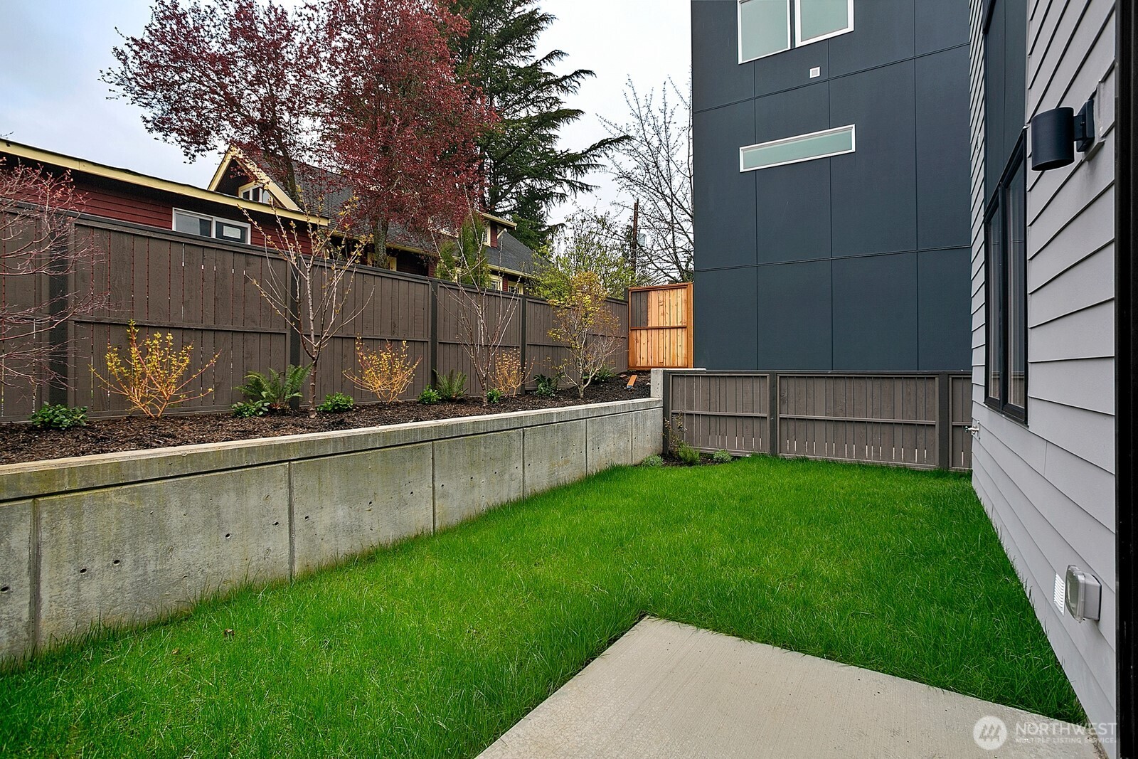 4217 S Findlay Street , Seattle, WA 98118