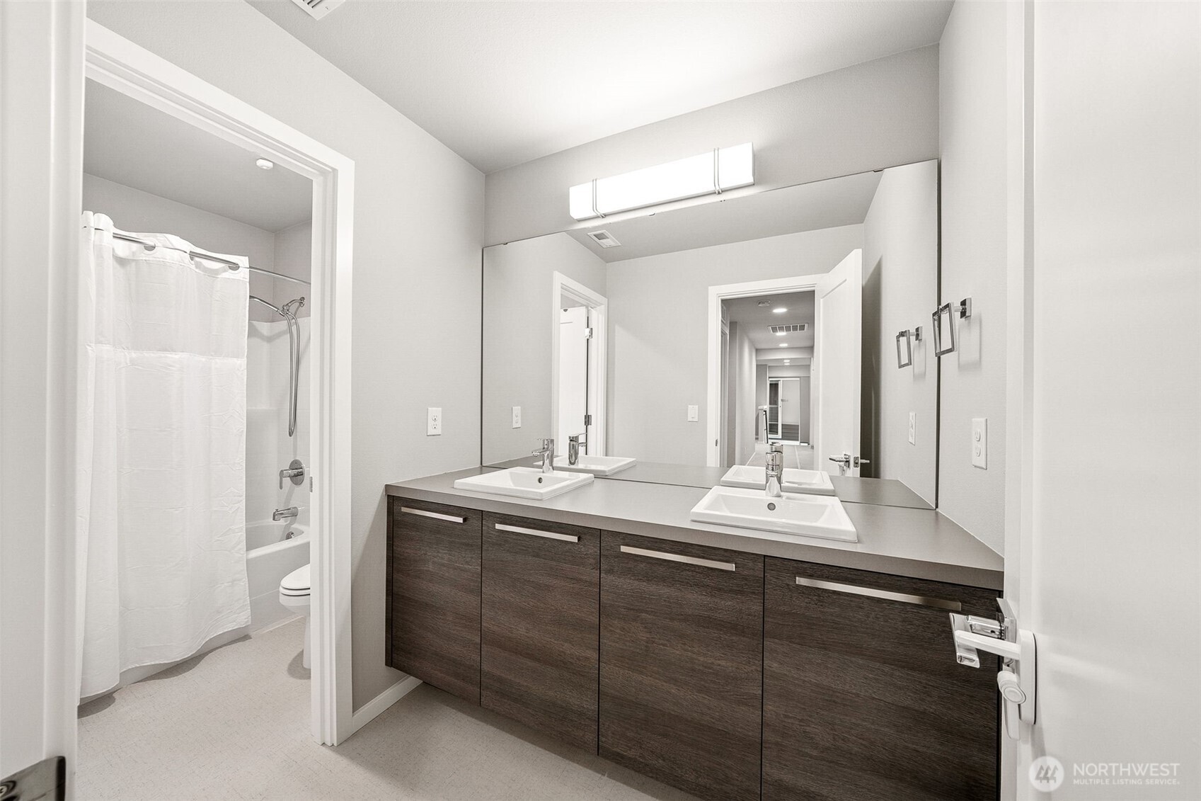 13221 181st Avenue Ct E, Bonney Lake, WA 98391