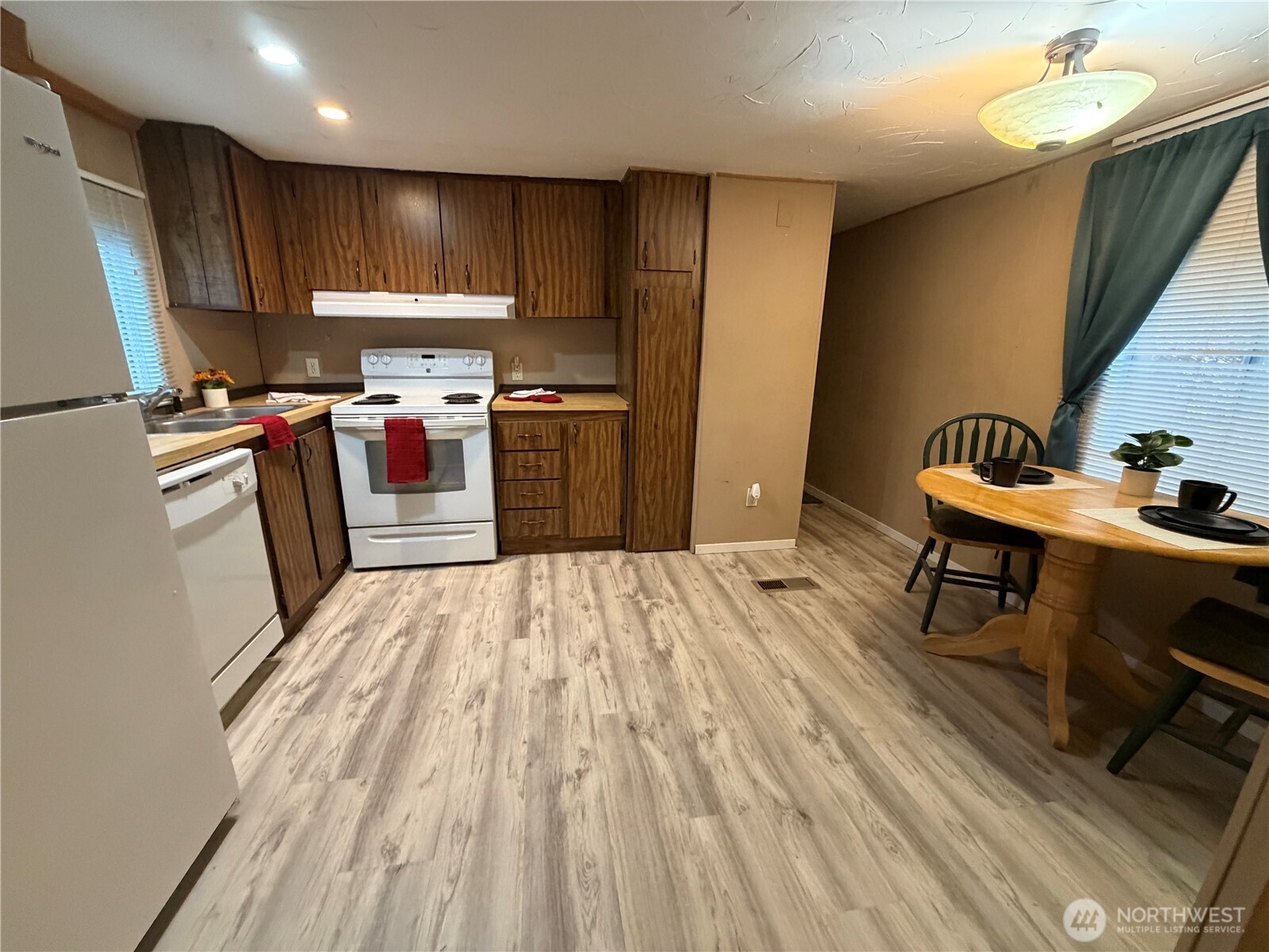 930 Trosper Road SW #3, Tumwater, WA 98512