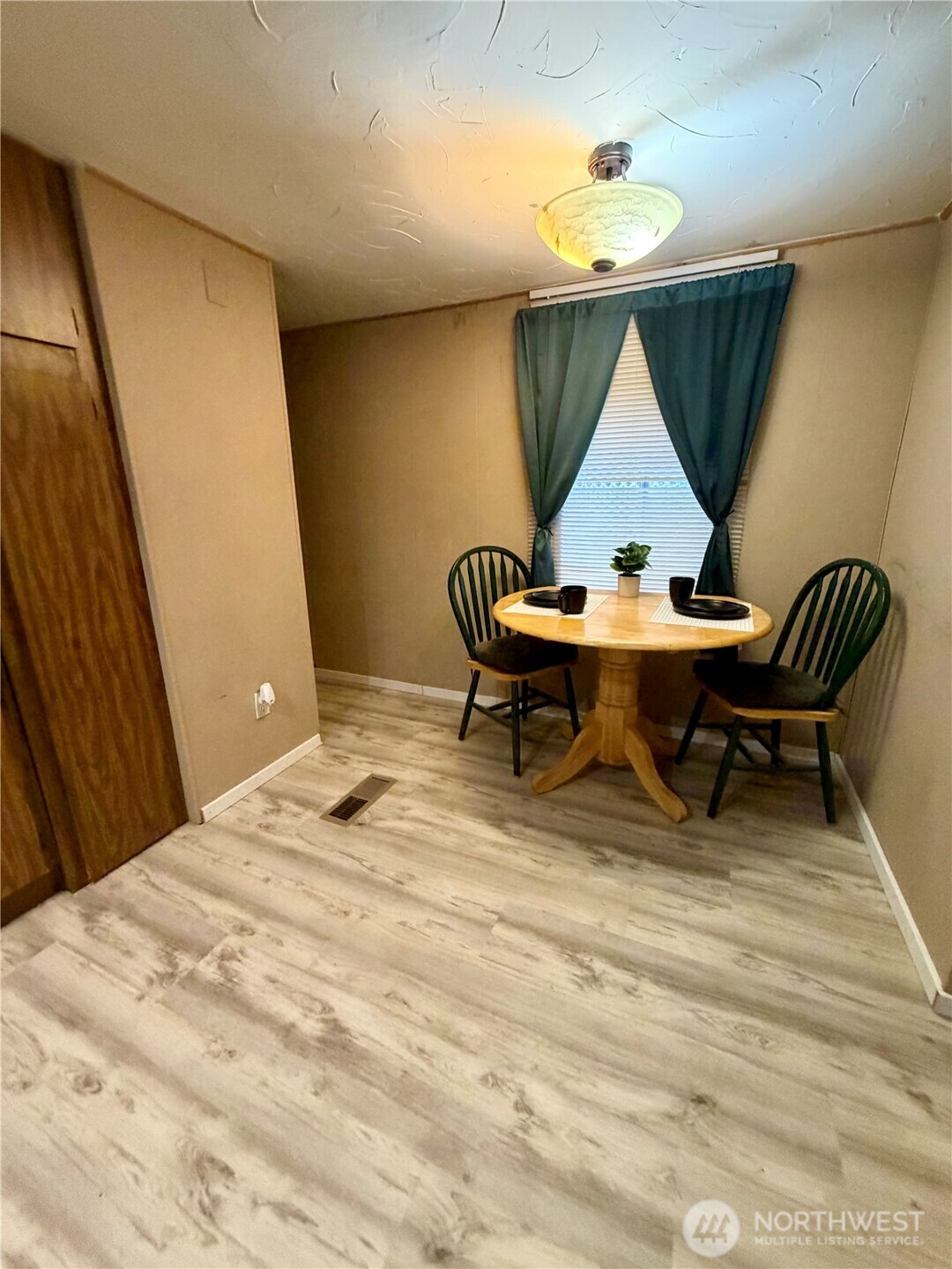 930 Trosper Road SW #3, Tumwater, WA 98512