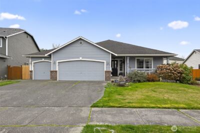 7214 35th Street NE, Marysville, WA 98270 - Photo 2