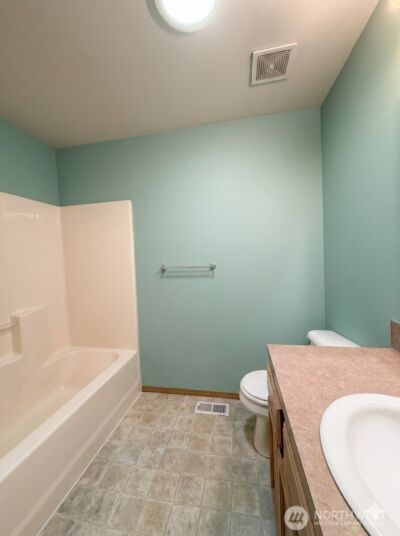 2404 Boulevard Heights Loop SE, Olympia, WA 98501 - Photo 15